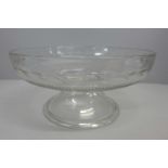 Large tazza with deep bowl, engraved around rim over everted folded foot, Victorian era