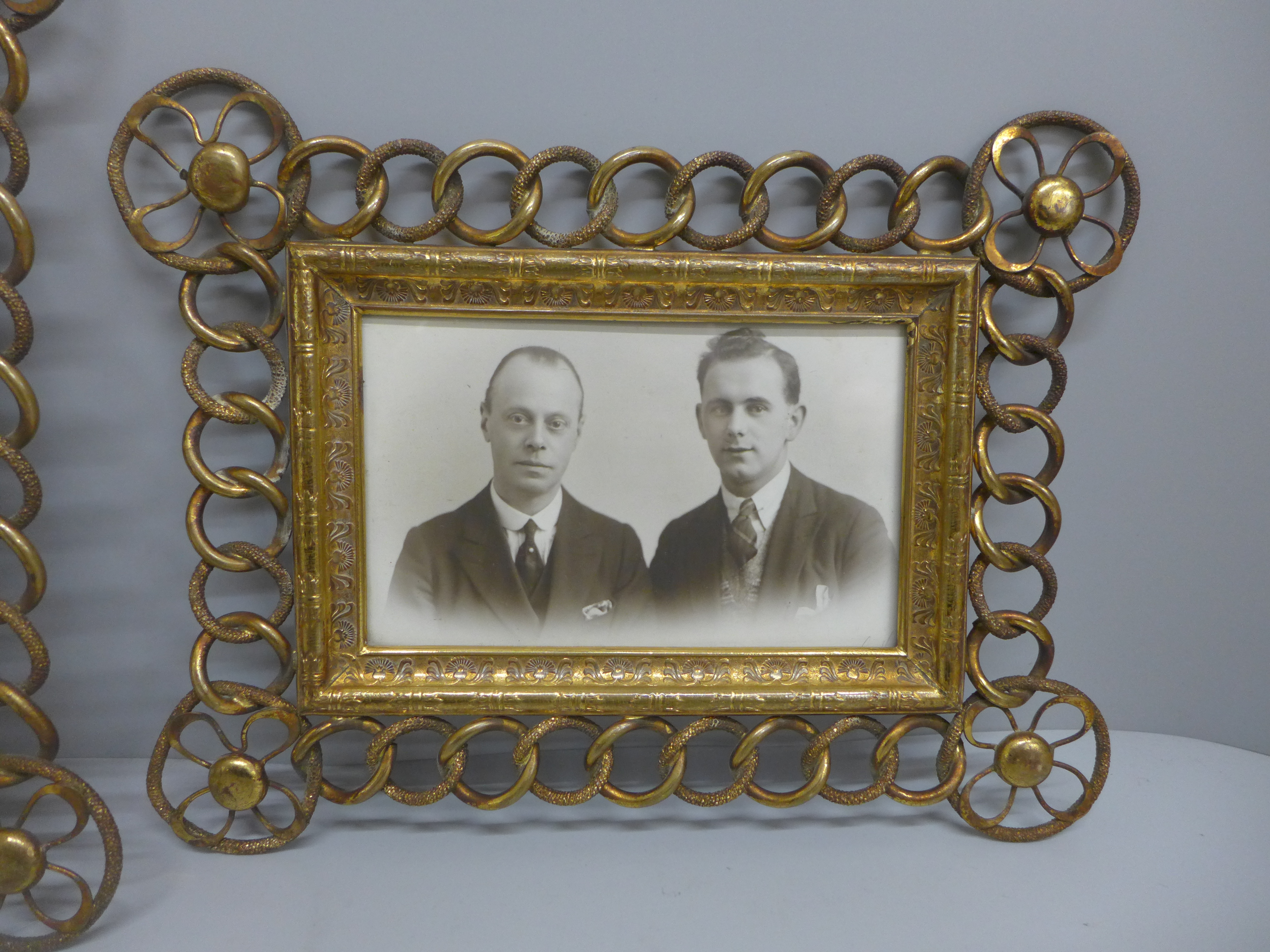 A pair of Victorian gilt picture frames - Image 2 of 3