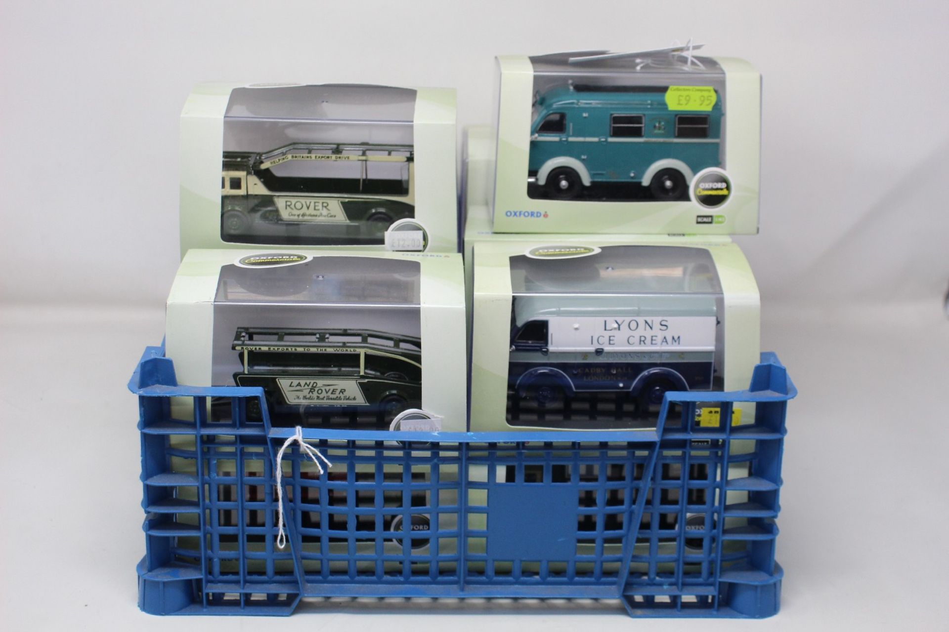 Seventeen Oxford Commercials model cars varying from 1:43 to 1:76 scale. To include Range Rover