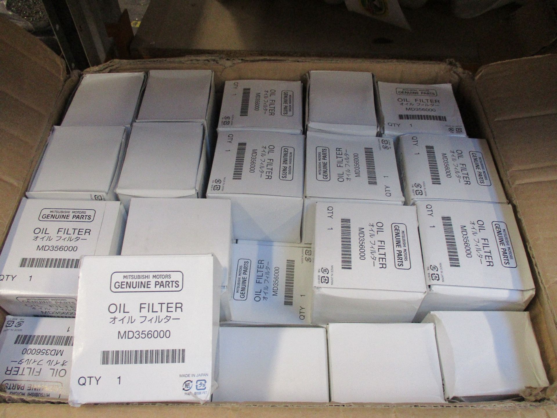 A quantity of boxed as new Mitsubishi Motors Oil Filters (MD356000) (Approximately 45).