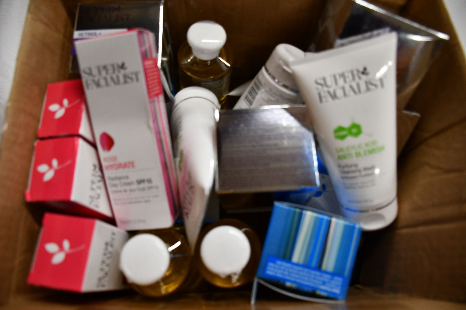 A quantity of Super Facialist beauty items to include Retinol anti ageing renewing day creams,