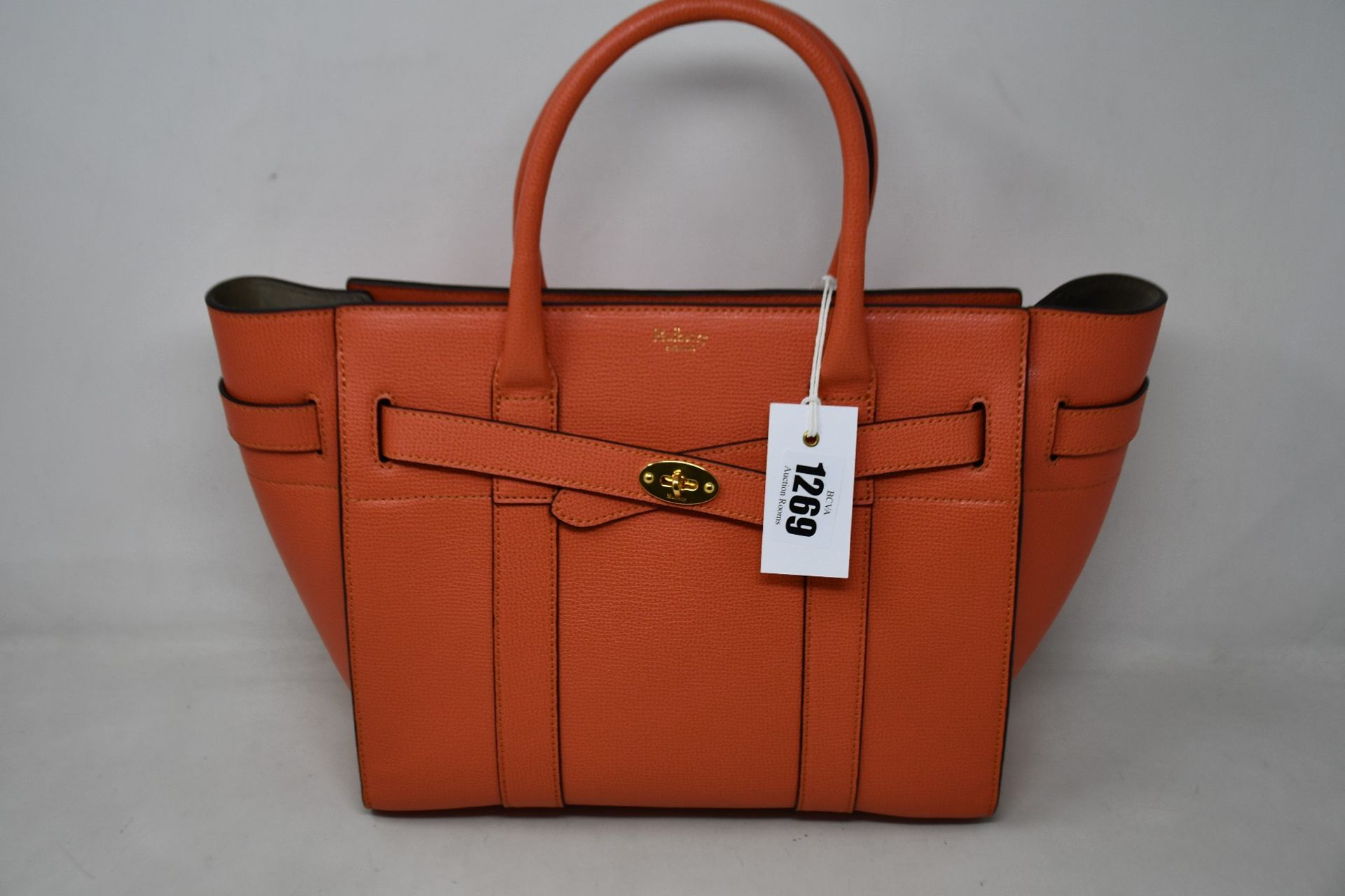 An as new Mulberry Bayswater small zipped bag in coral rose (RRP £715).