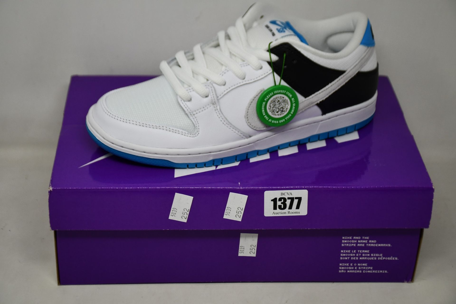 A pair of as new Nike SB Dunk Low Laser Blue with authentication tag (UK 7).