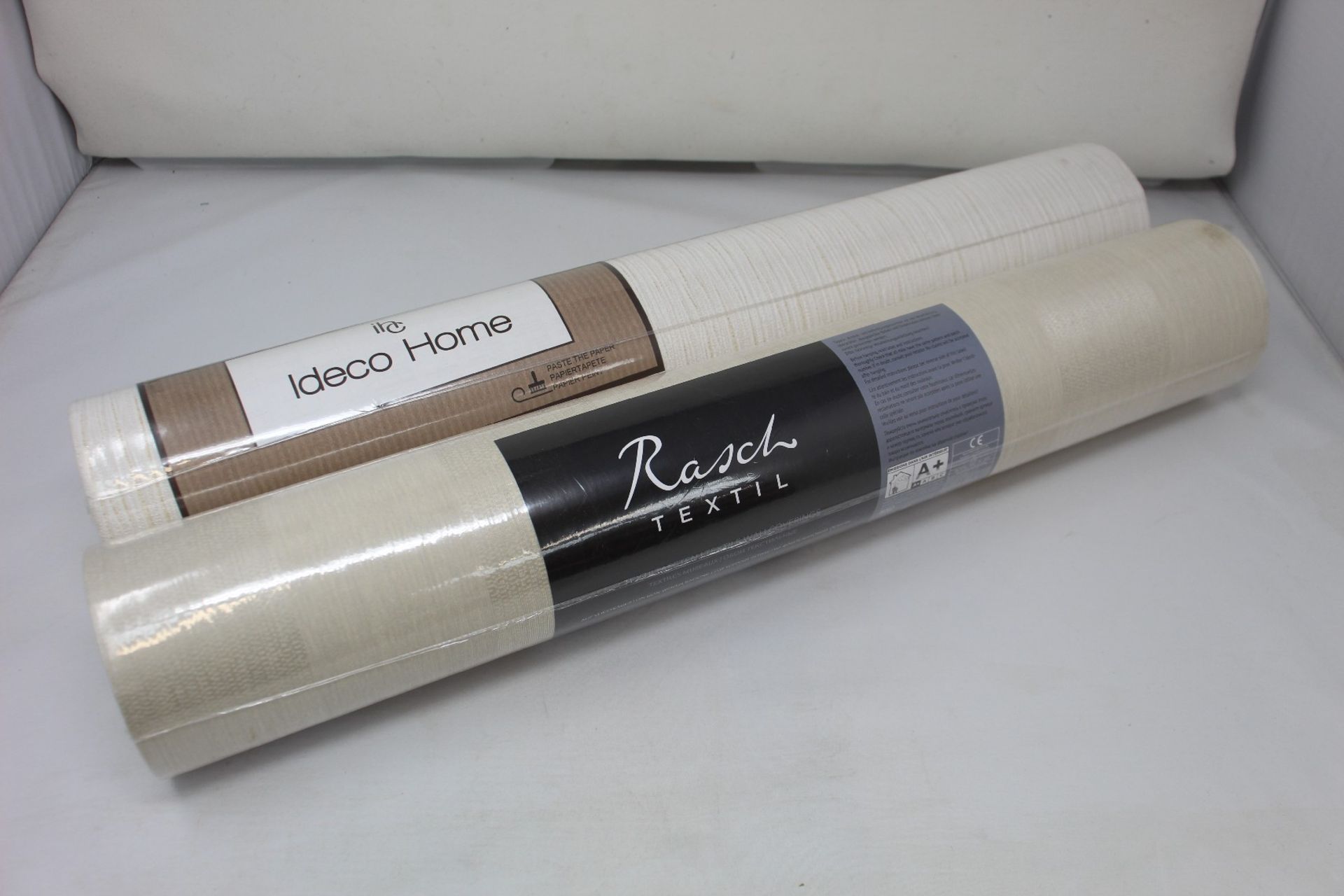 Sixteen rolls of Rasch Textile wallpaper (Styles 085579 and 085661).