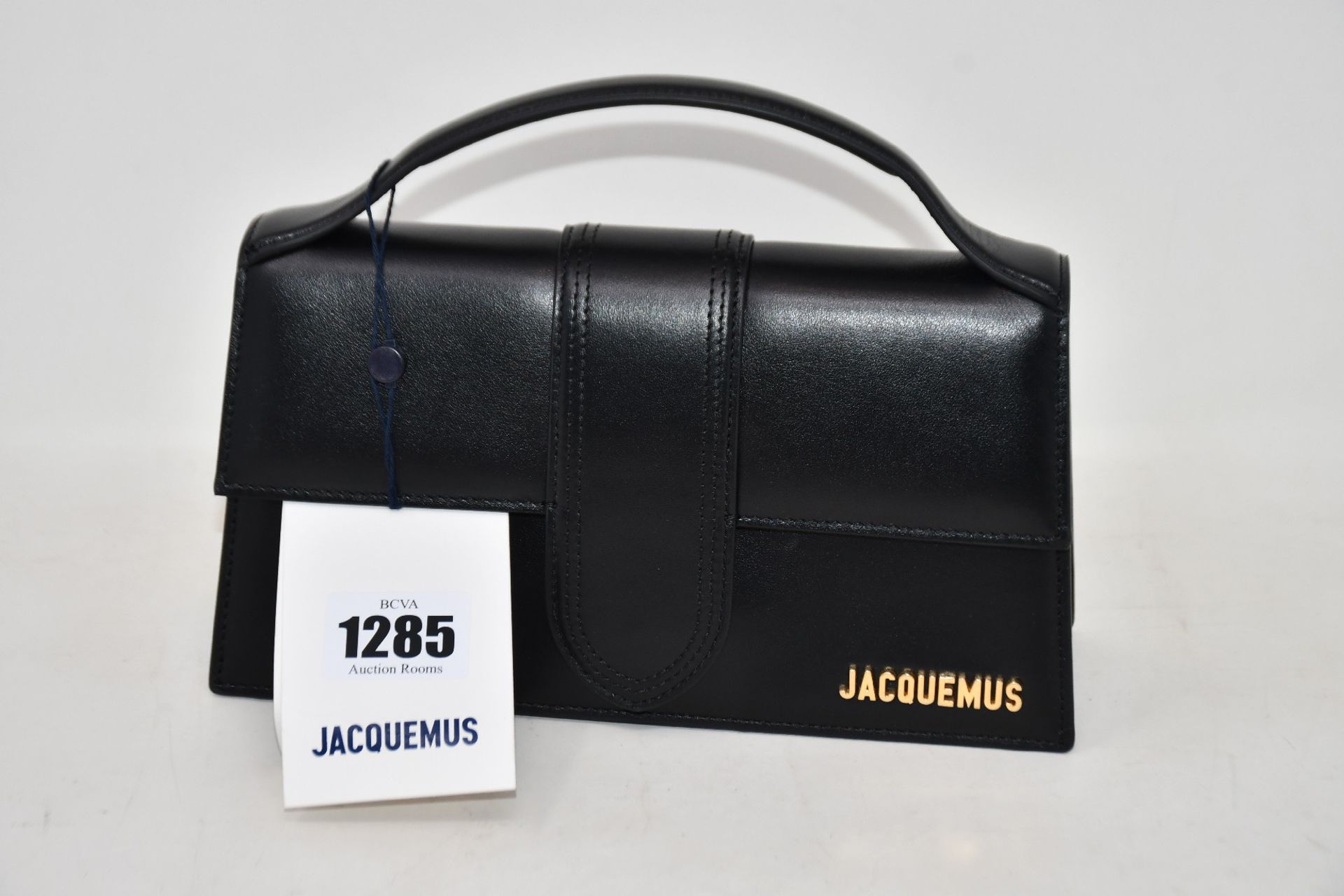 An as new Jacquemus bag.