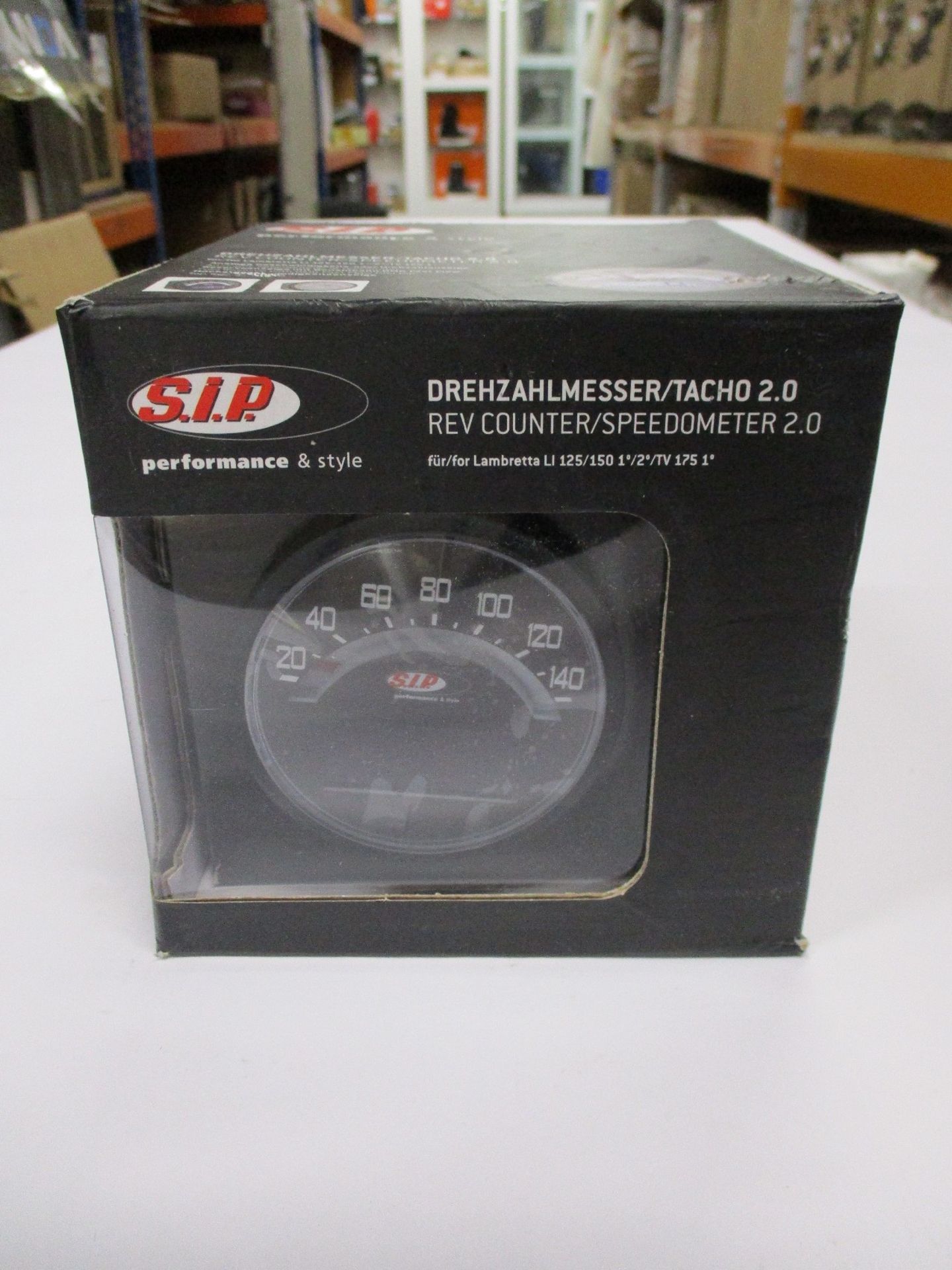 A boxed as new S.I.P Rev Counter/Speedometer for Lambretta LI 125/150 1/2/TV 175 1 (50000900).