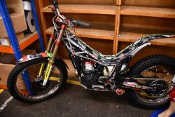 Live Two Day Auction to include: Motorbikes, Bicycles, Sports & Leisure, Clothing, Handbags, Costume Jewellery and More!