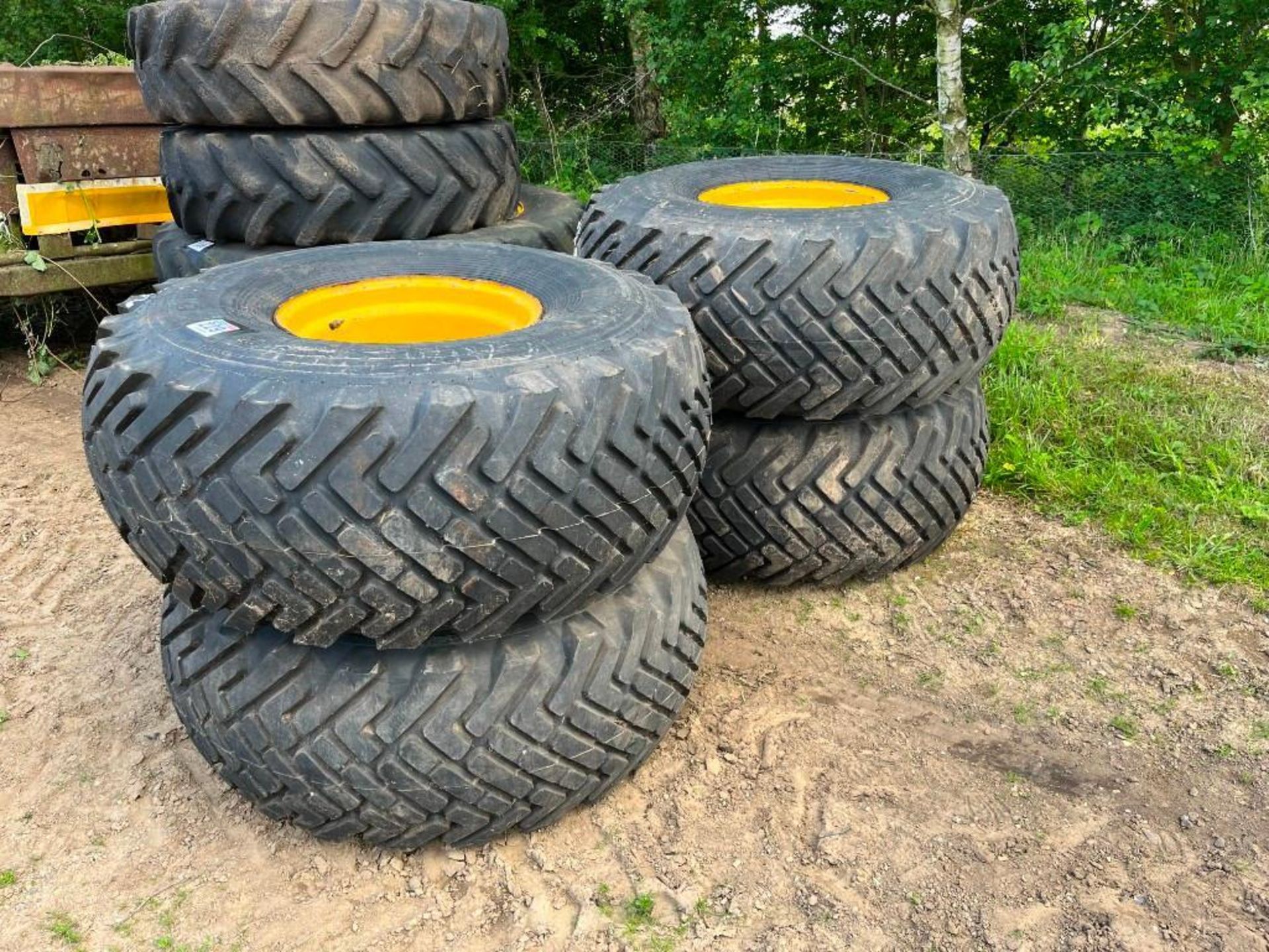 4 No. 22.0/70-20 Floatation Trailer Tyres