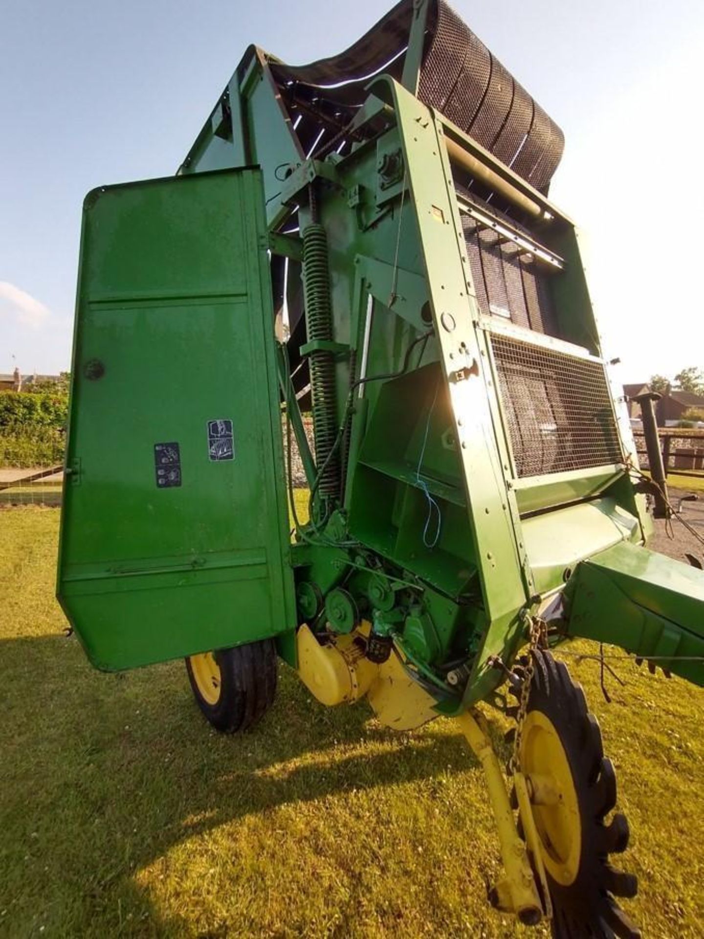 John Deere 550 Round Baler - Image 2 of 9