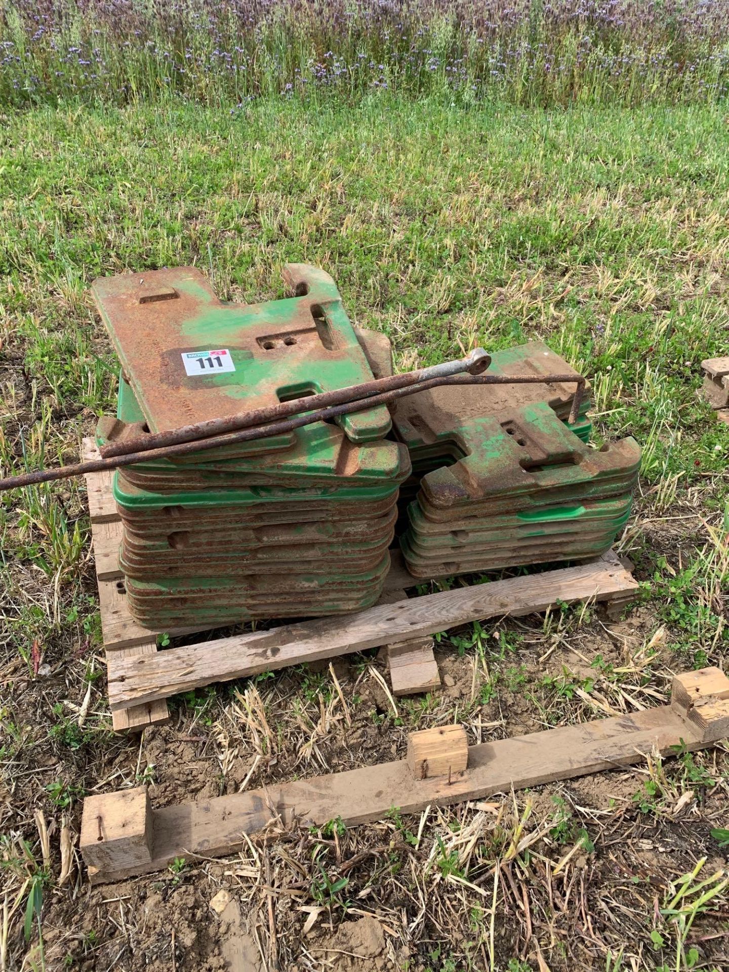 20 No. 50kg John Deere Wafer Weights