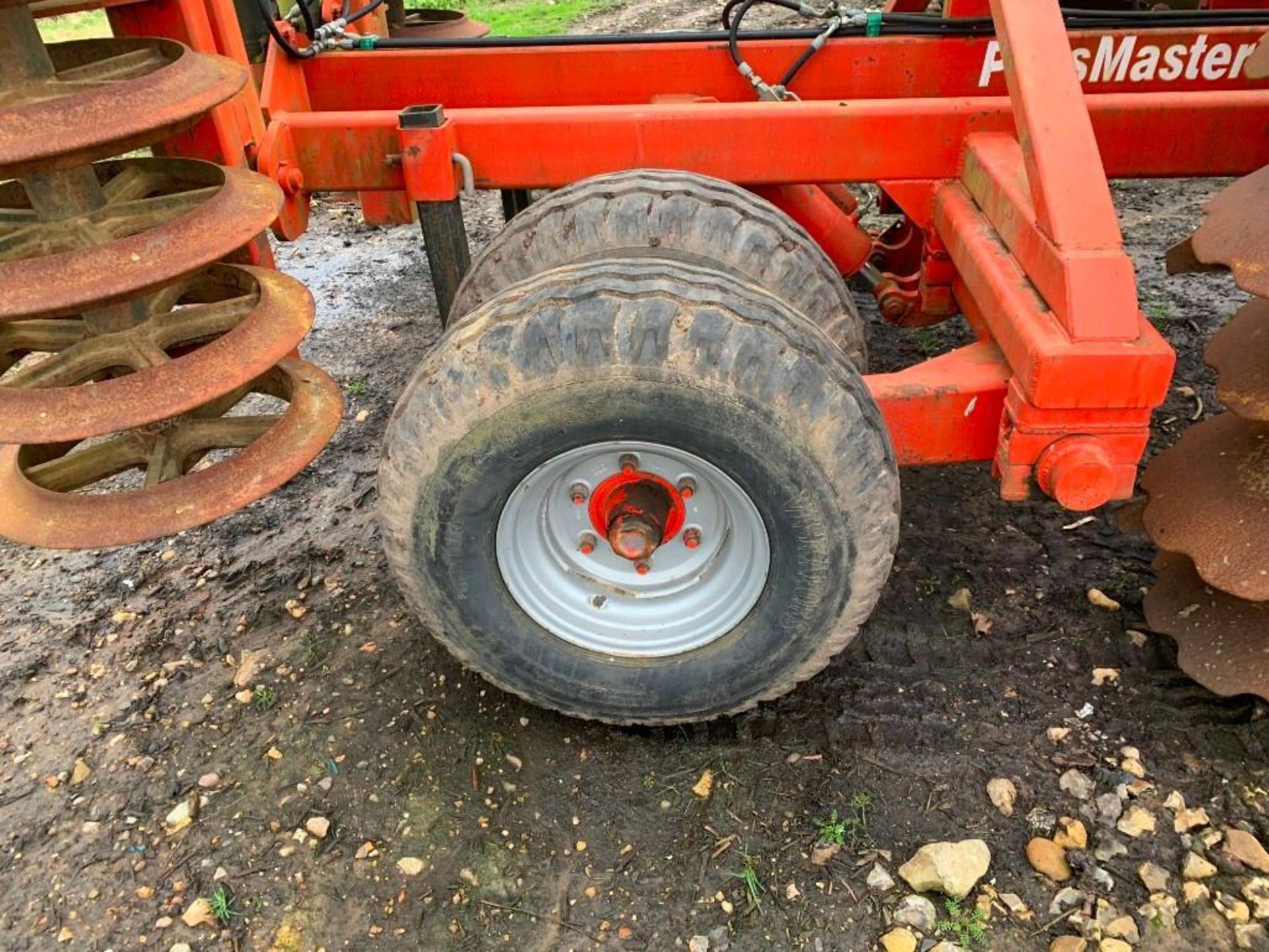 Quivogne 5m PassMaster Disc Cultivator - Image 12 of 14