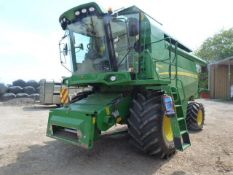 John Deere W440