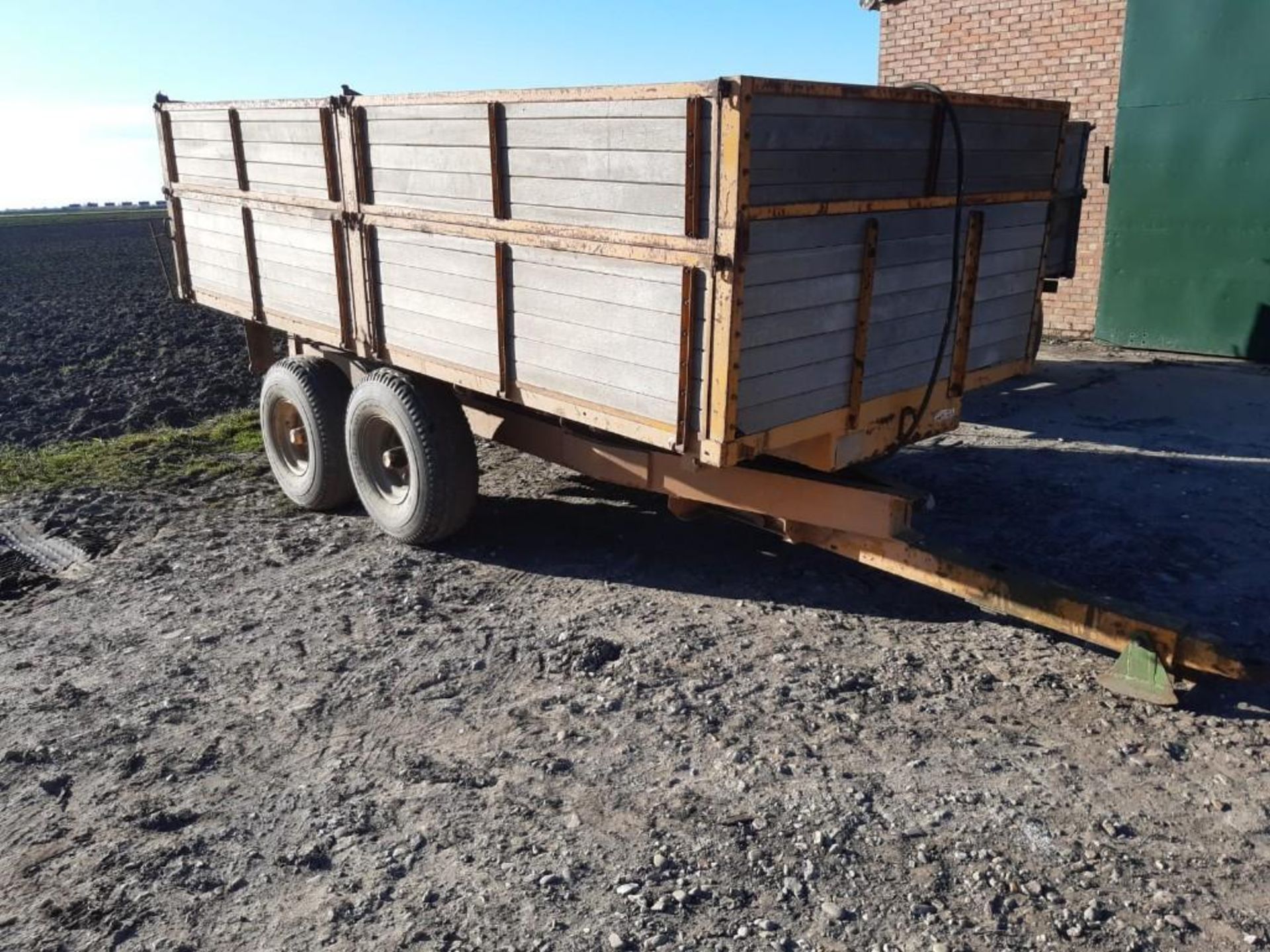 T & F 6 Tonne Trailer