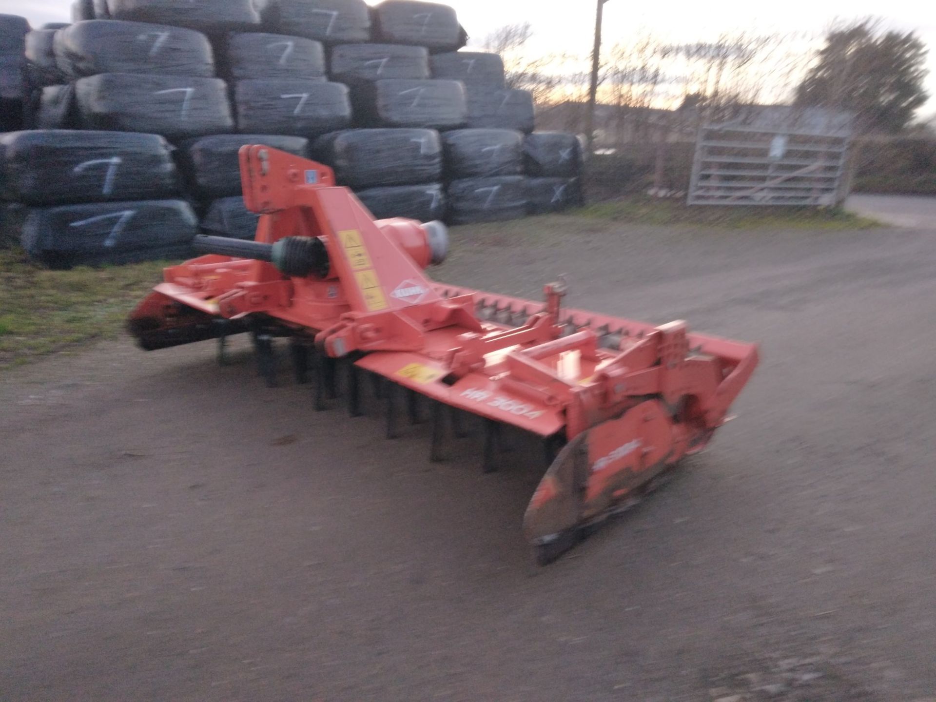 Kuhn 3004 Power Harrow - Image 8 of 14