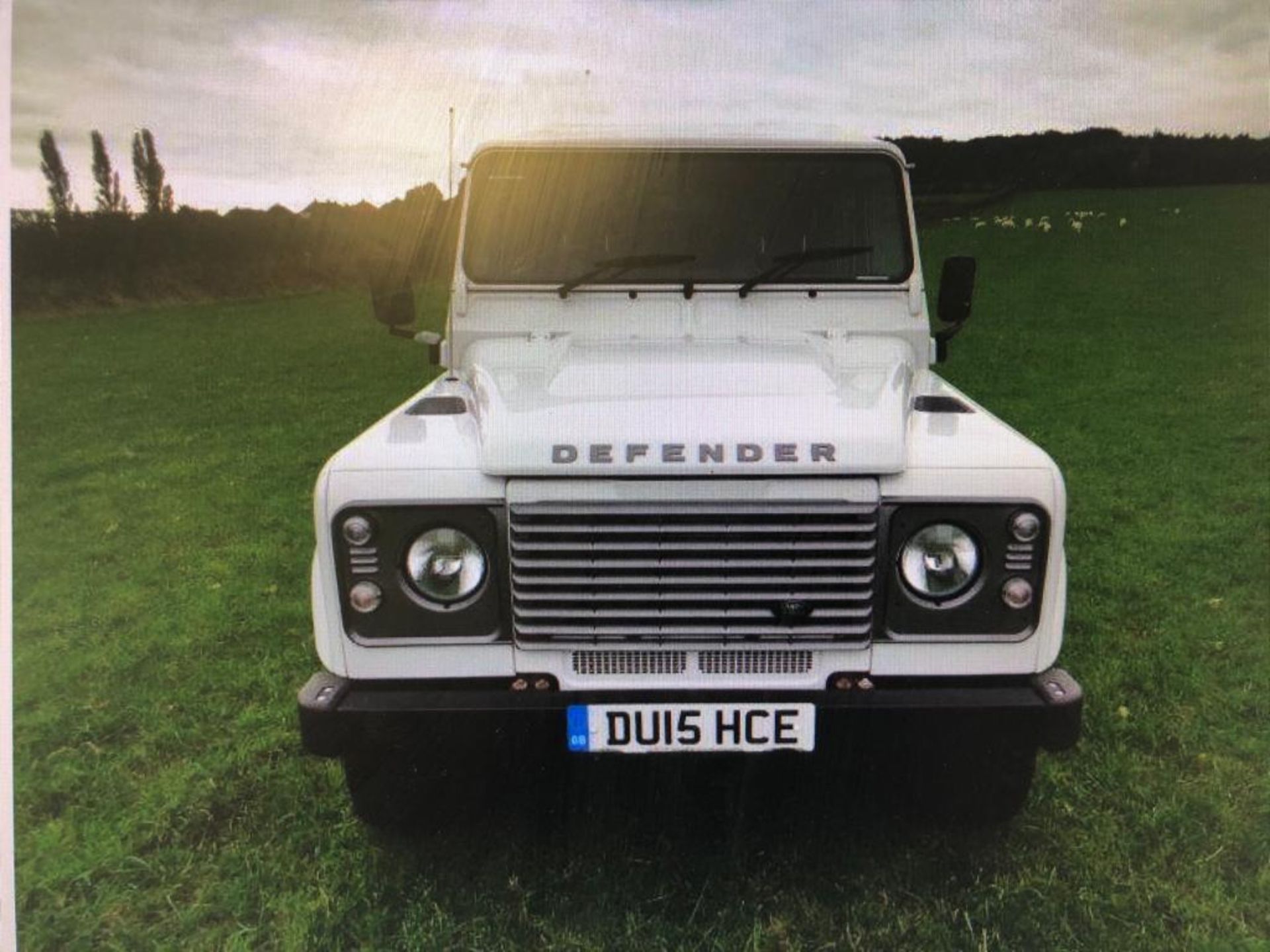 Landrover Defender 110 - Image 2 of 14