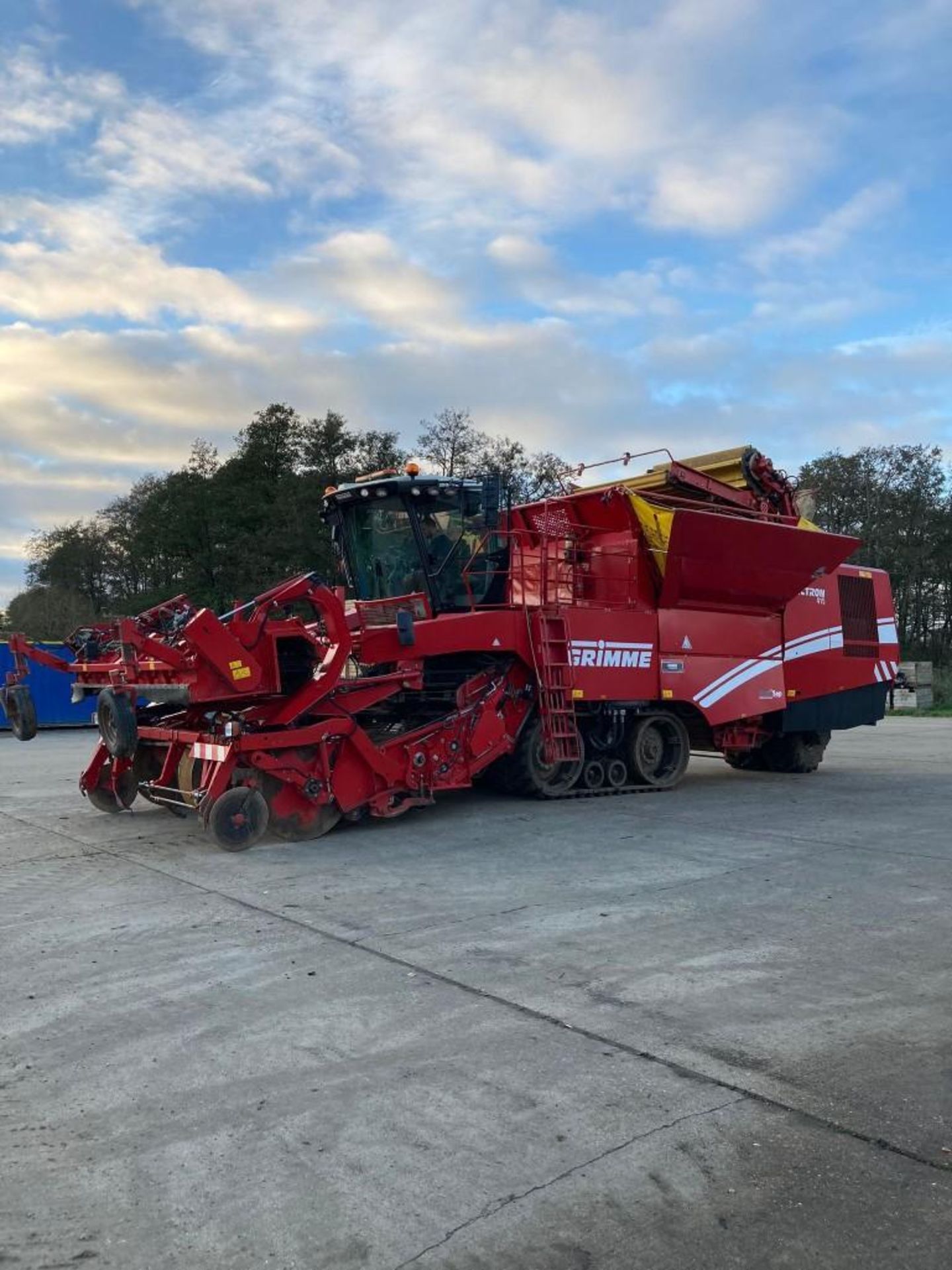 Grimme Tectron 415 Harvester