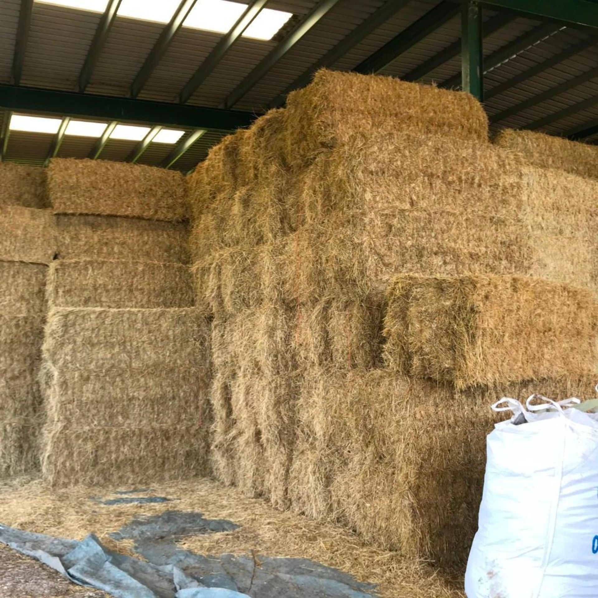 40 Heston Bales of Hay - Image 3 of 12