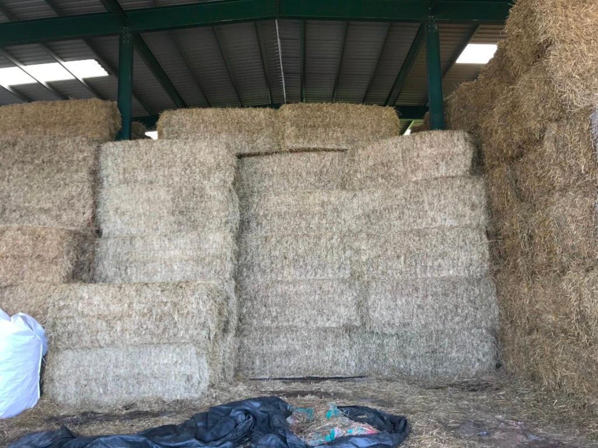 40 Heston Bales of Hay - Image 8 of 12