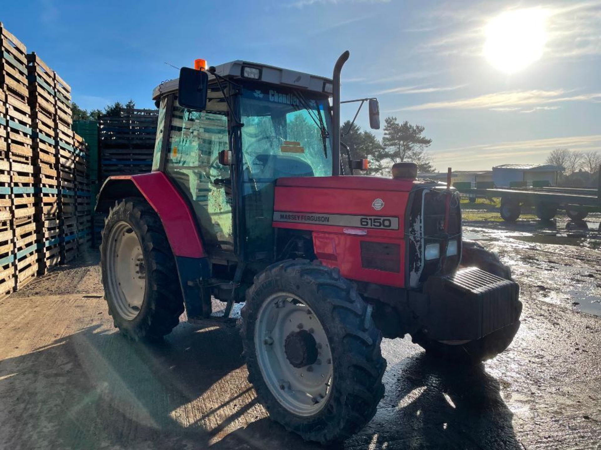 1996 Massey Ferguson 6150 4wd tractor with 2 manual spools and 10no. 45kg wafer weights on 280/85R28 - Image 15 of 21