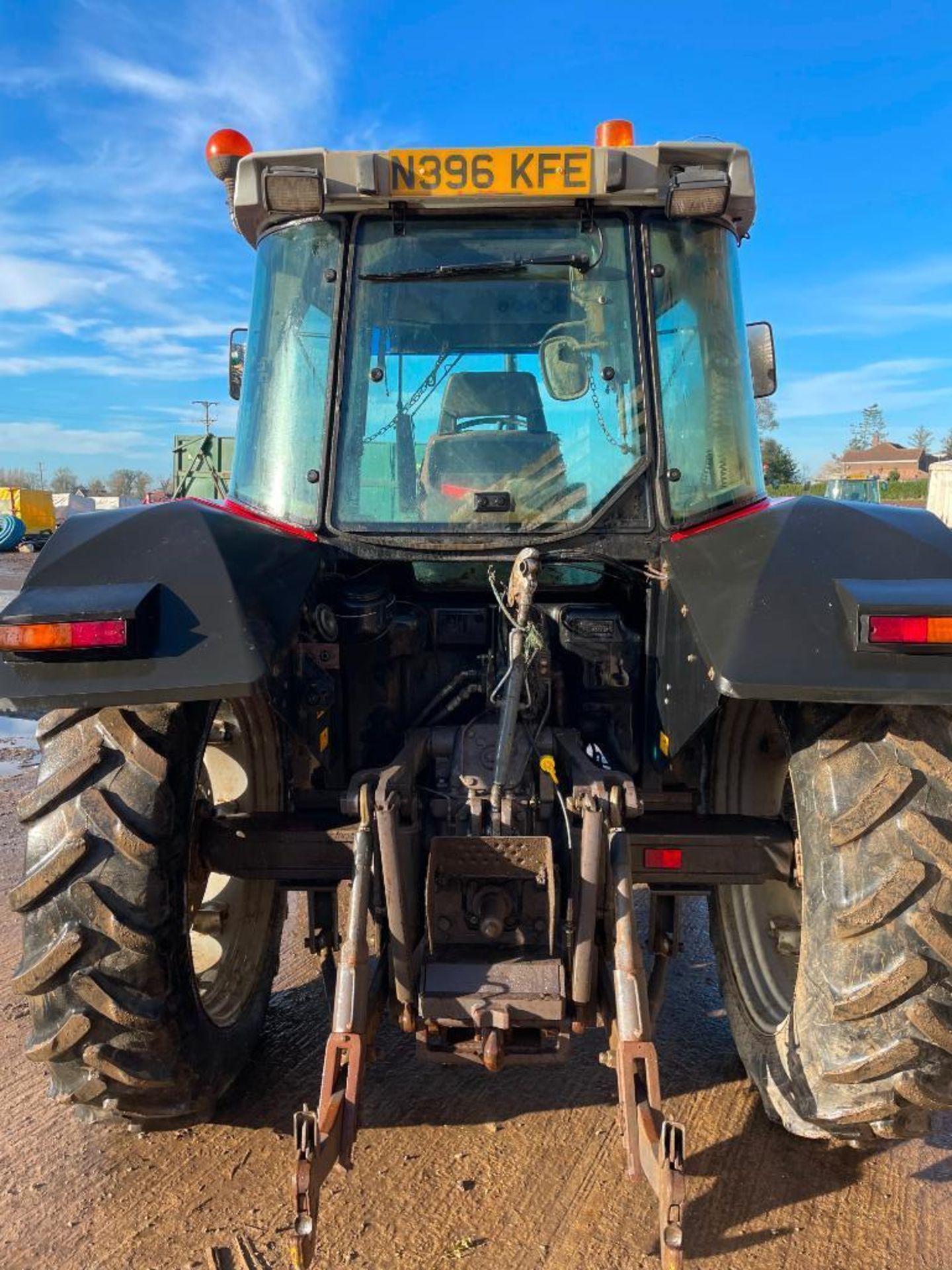 1996 Massey Ferguson 6150 4wd tractor with 2 manual spools and 10no. 45kg wafer weights on 280/85R28 - Image 6 of 21