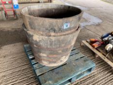 *2No barrel planters (No VAT)