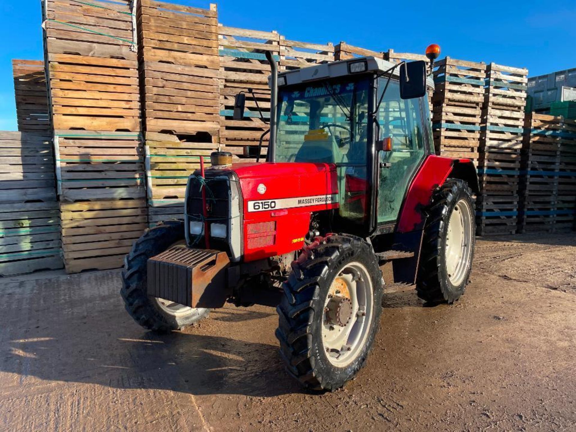 1996 Massey Ferguson 6150 4wd tractor with 2 manual spools and 10no. 45kg wafer weights on 280/85R28 - Image 12 of 21