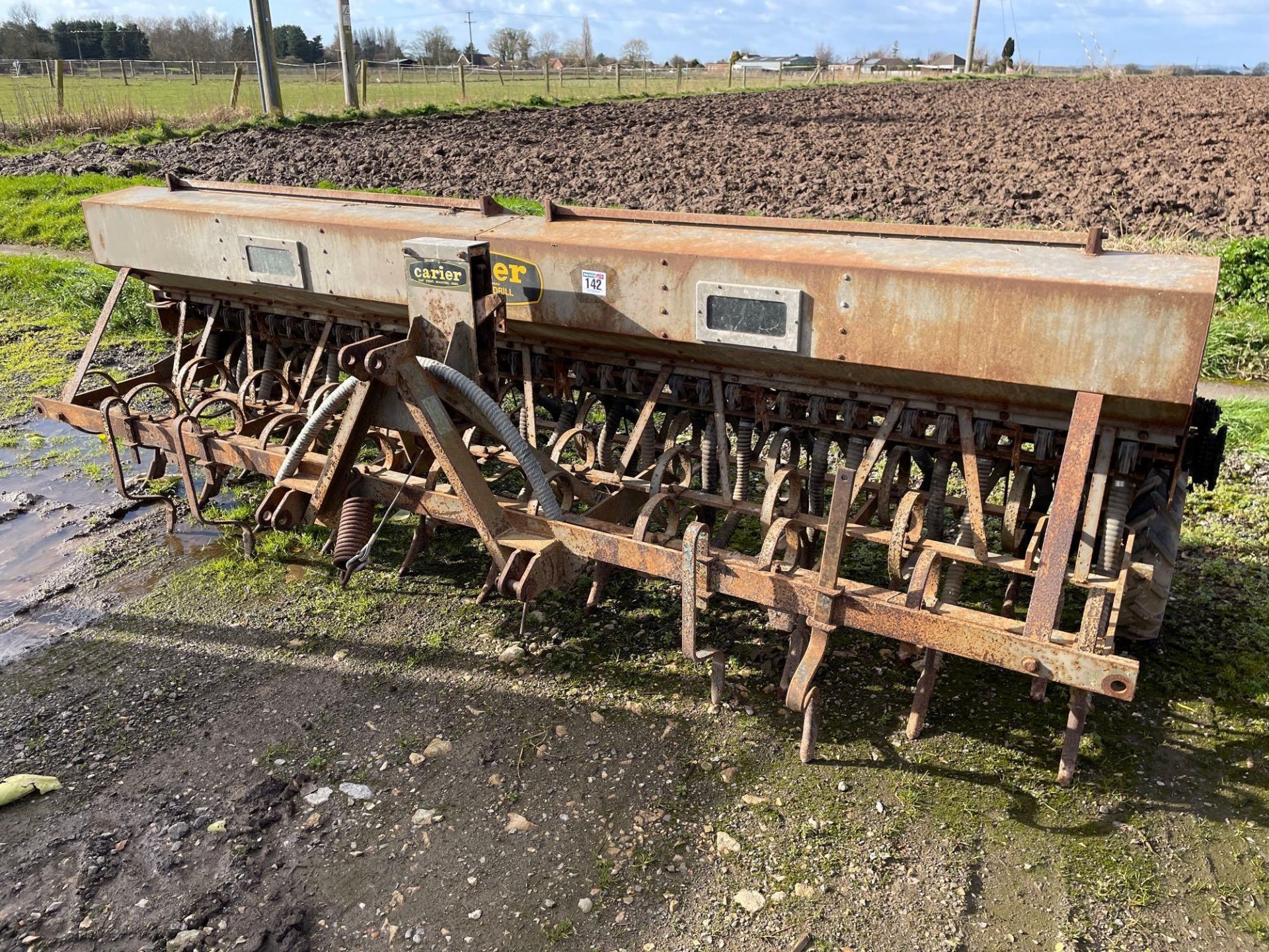 Carrier 12ft linkage mounted cultivator drill - Image 3 of 3