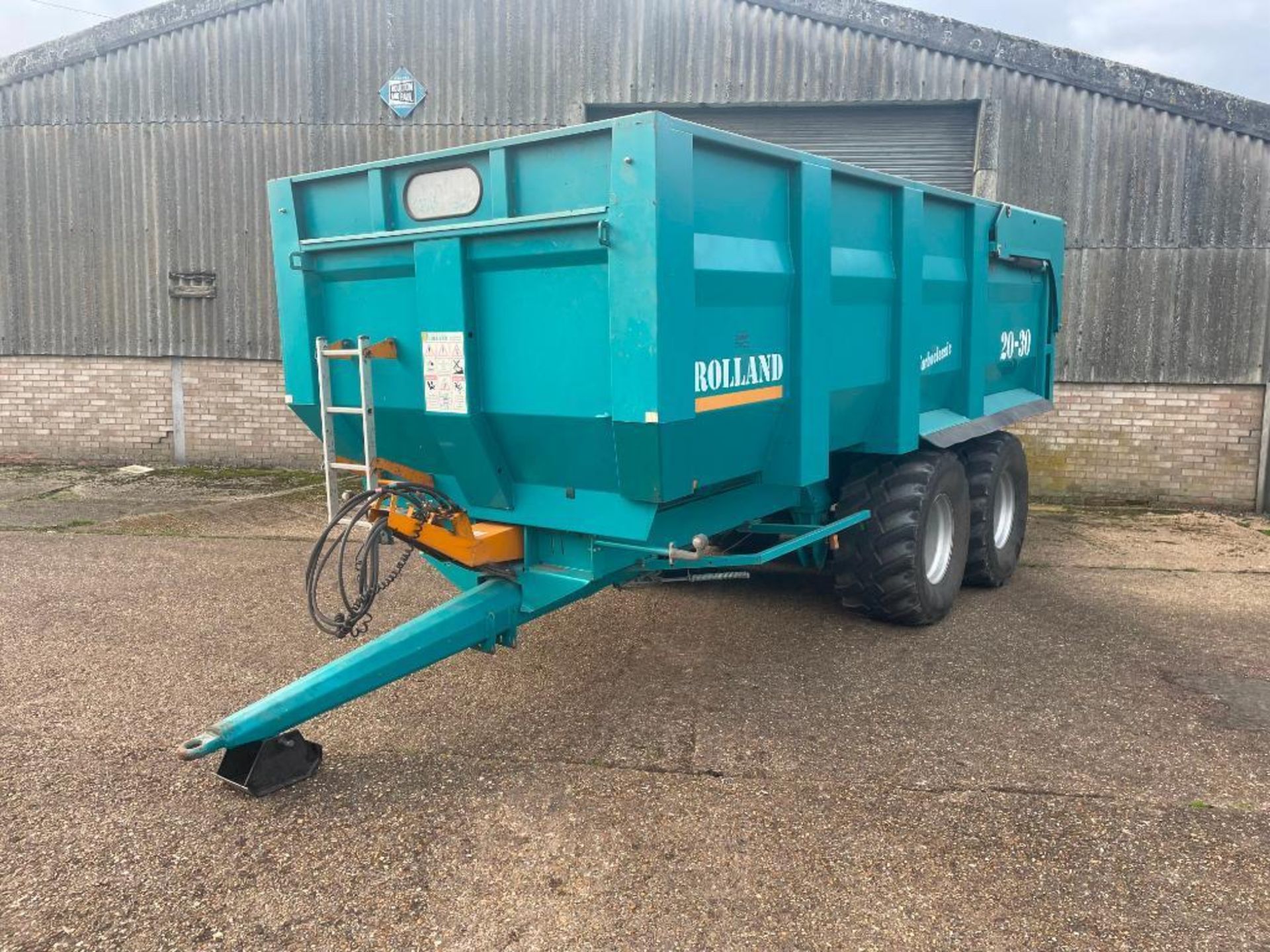 2010 Rolland Turboclassic 20-30 14t twin axle grain trailer with sprung drawbar, hydraulic tailgate - Image 2 of 18