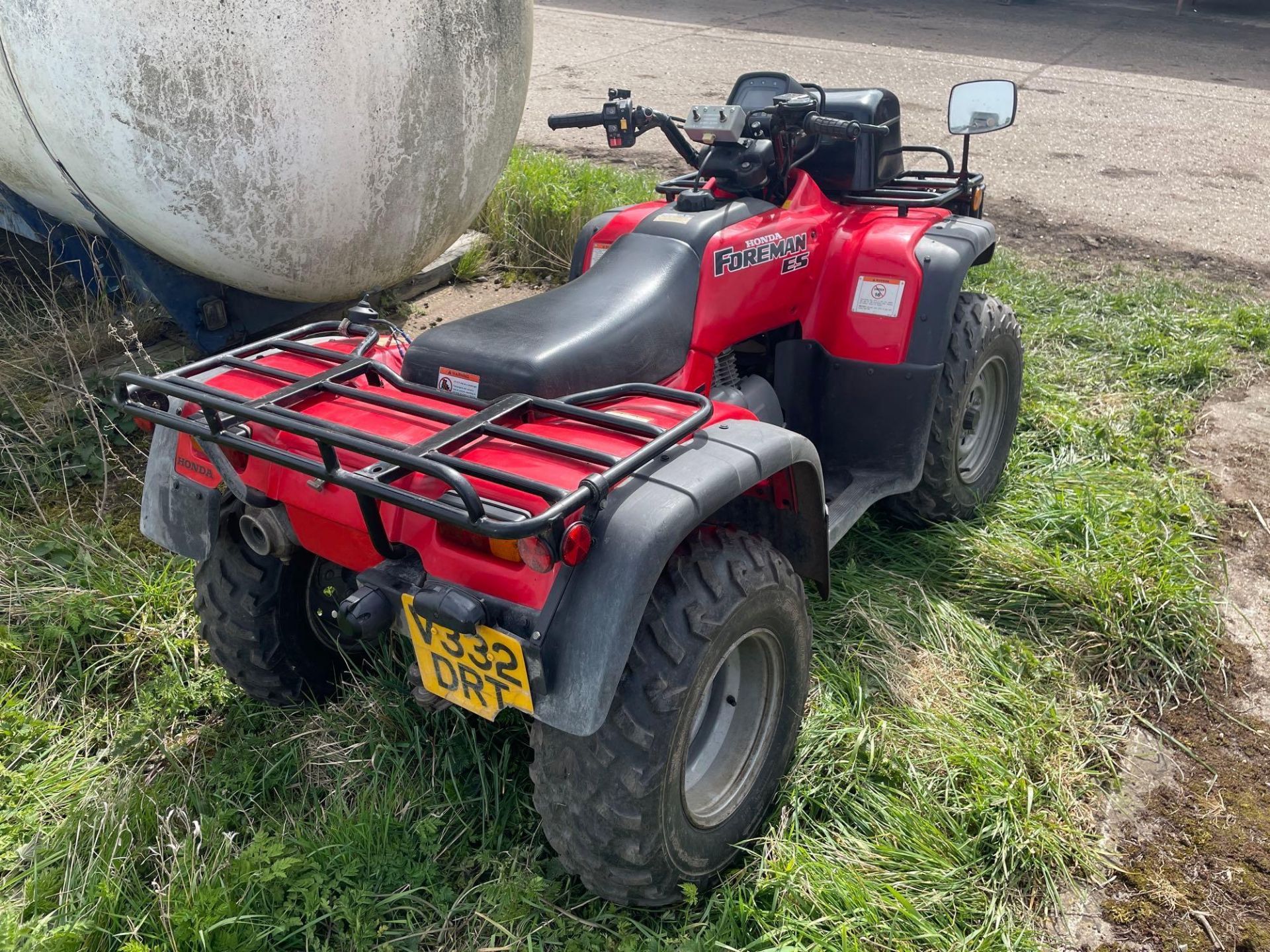 Honda Foreman ES4x4 petrol quad bike on 25x8-12 front and 25x10-12 rear wheels and tyres with front - Image 4 of 7