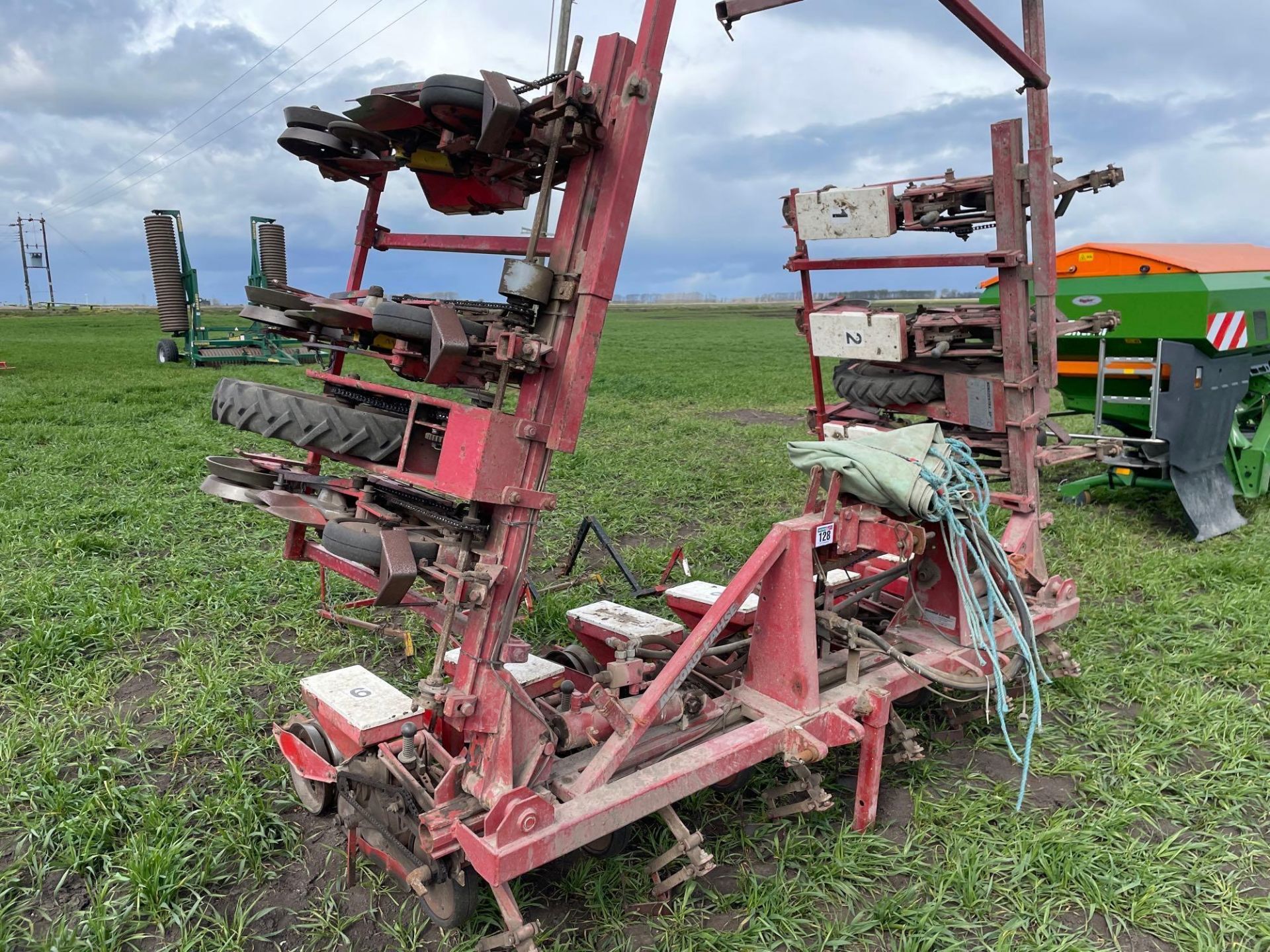 Accord Ferrag MZSP 12 row sugar beet drill, linkage mounted. Serial No: 33009 Manual in Office - Image 2 of 9