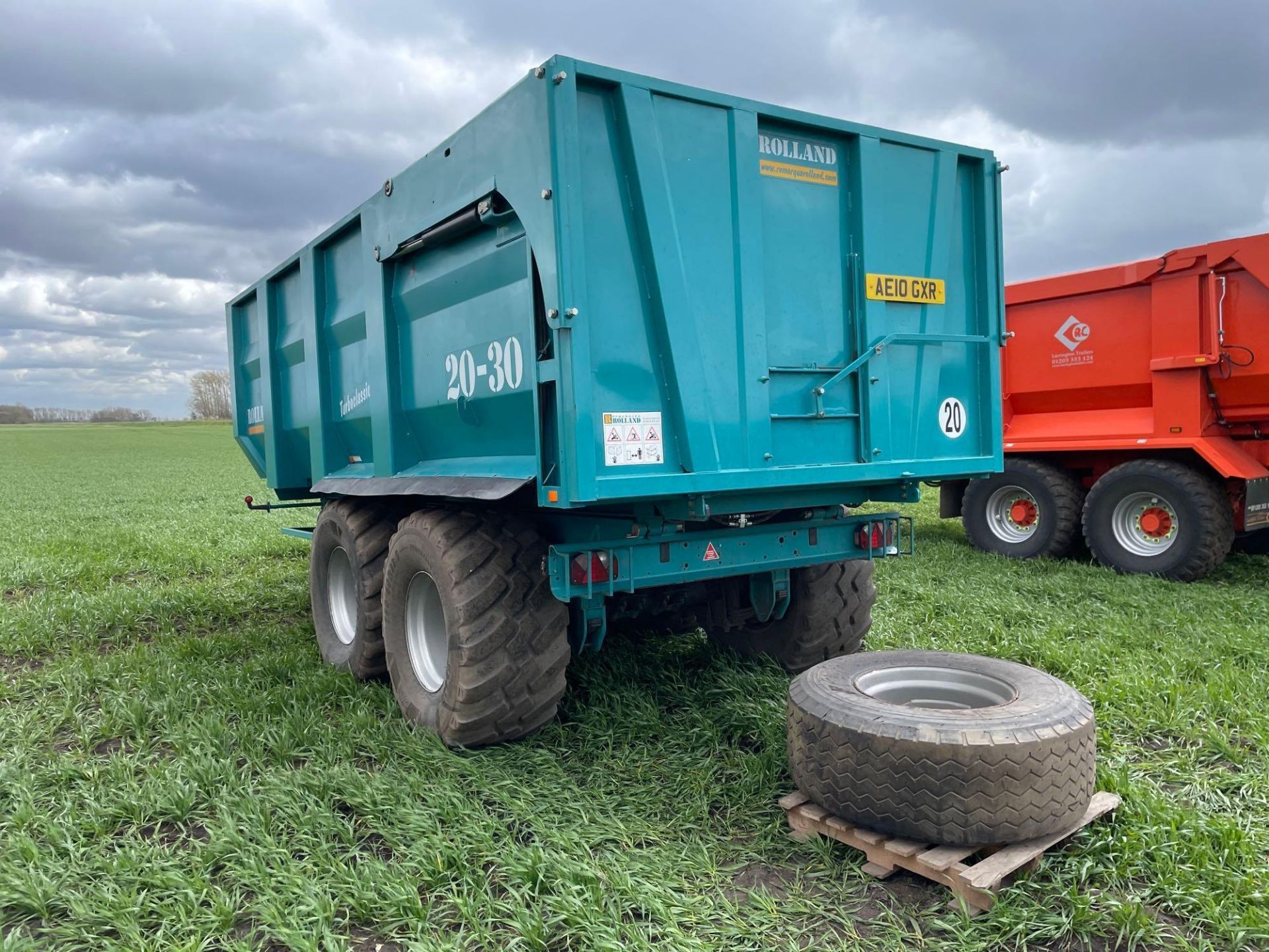 2010 Rolland Turboclassic 20-30 14t twin axle grain trailer with sprung drawbar, hydraulic tailgate - Image 17 of 18