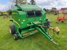 2008 John Deere 568 MultiCrop round baler with hydraulic back door. Serial No: CC0568X082702 NB: Man