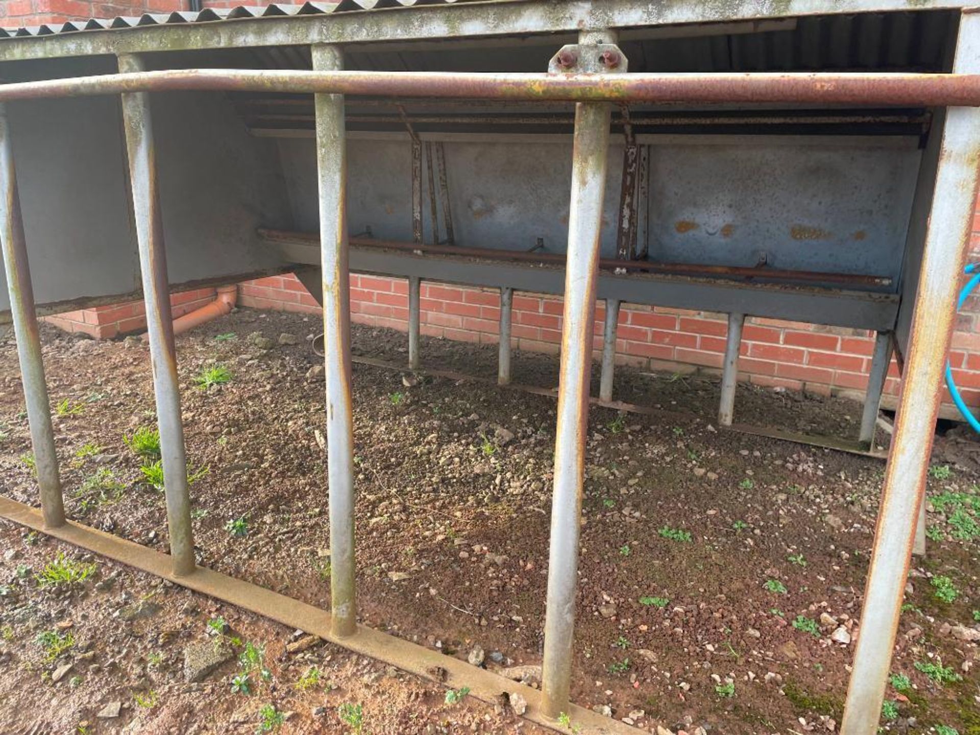 Ritchie galvanised calf creep feeder - Image 7 of 7