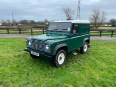 2004 Land Rover Defender 90 TD5, green, manual on Michelin 205/80R16 wheels and tyres. MOT until 26t