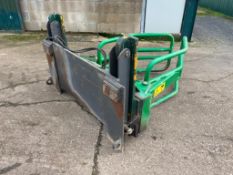 2008 McHale R5 round bale handler with Q-fit attachments to Sanderson adaptor plate. Serial No: 3807