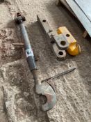 Top link, drawbar and hitch - formerly from a Fendt