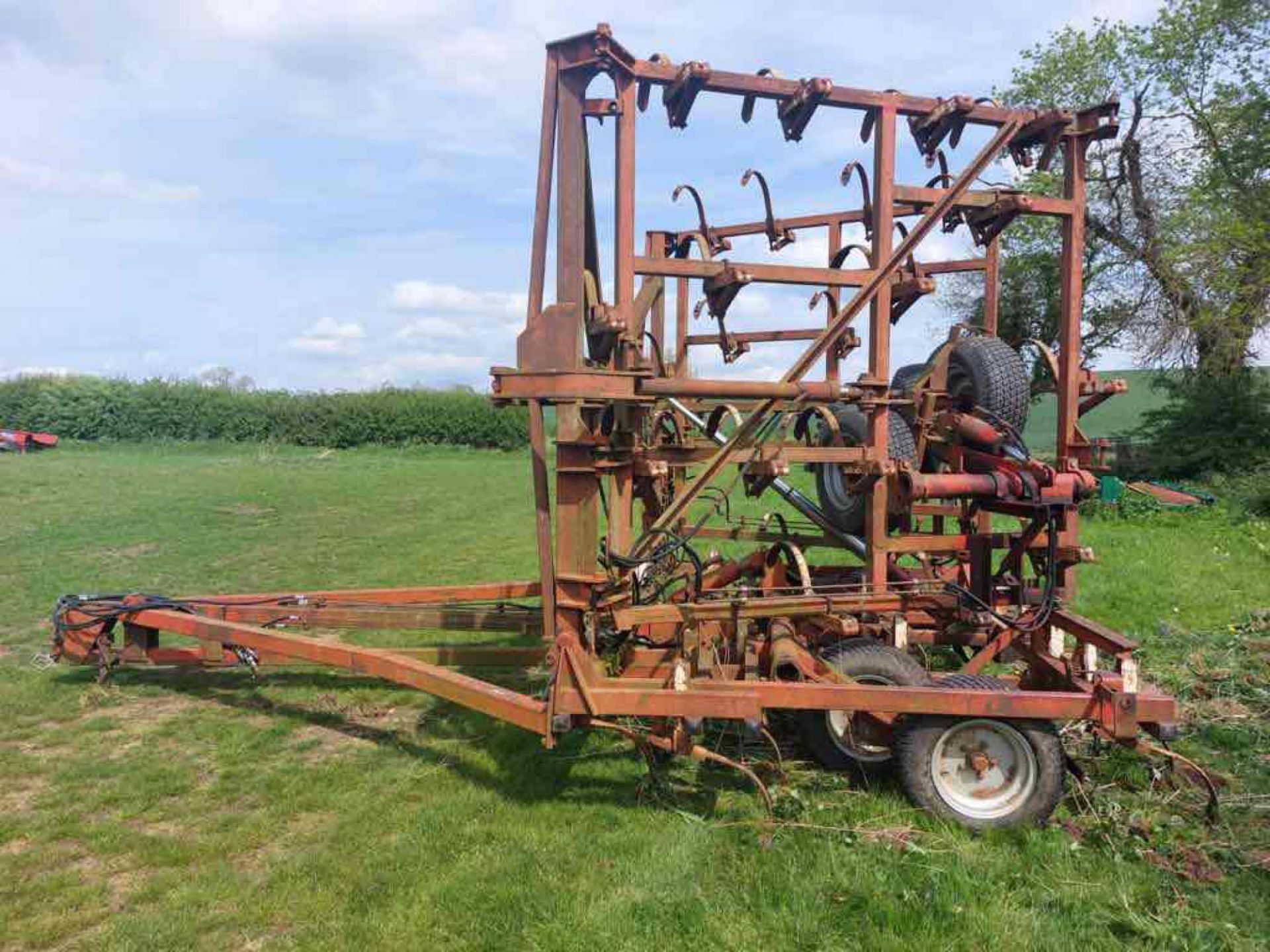 1986 Wilrich 9m trailed cultivator, hydraulic folding. Sold in situ from Milton House Farm, Milton E - Image 4 of 11