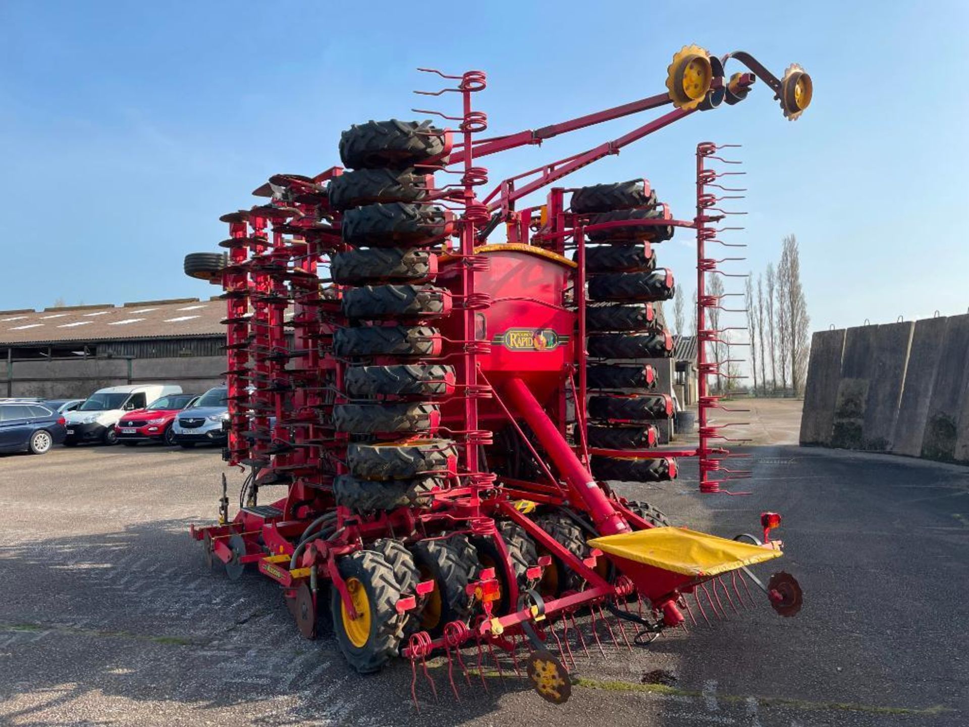 2007 Vaderstad Rapid A 800S disc drill with 2 sets of discs, tyre packer, wheel eradicators, rear fi - Image 5 of 14