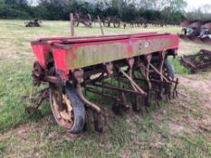 Russell's vintage seed drill. Serial No: 584559/FWM3/6, spares or repair