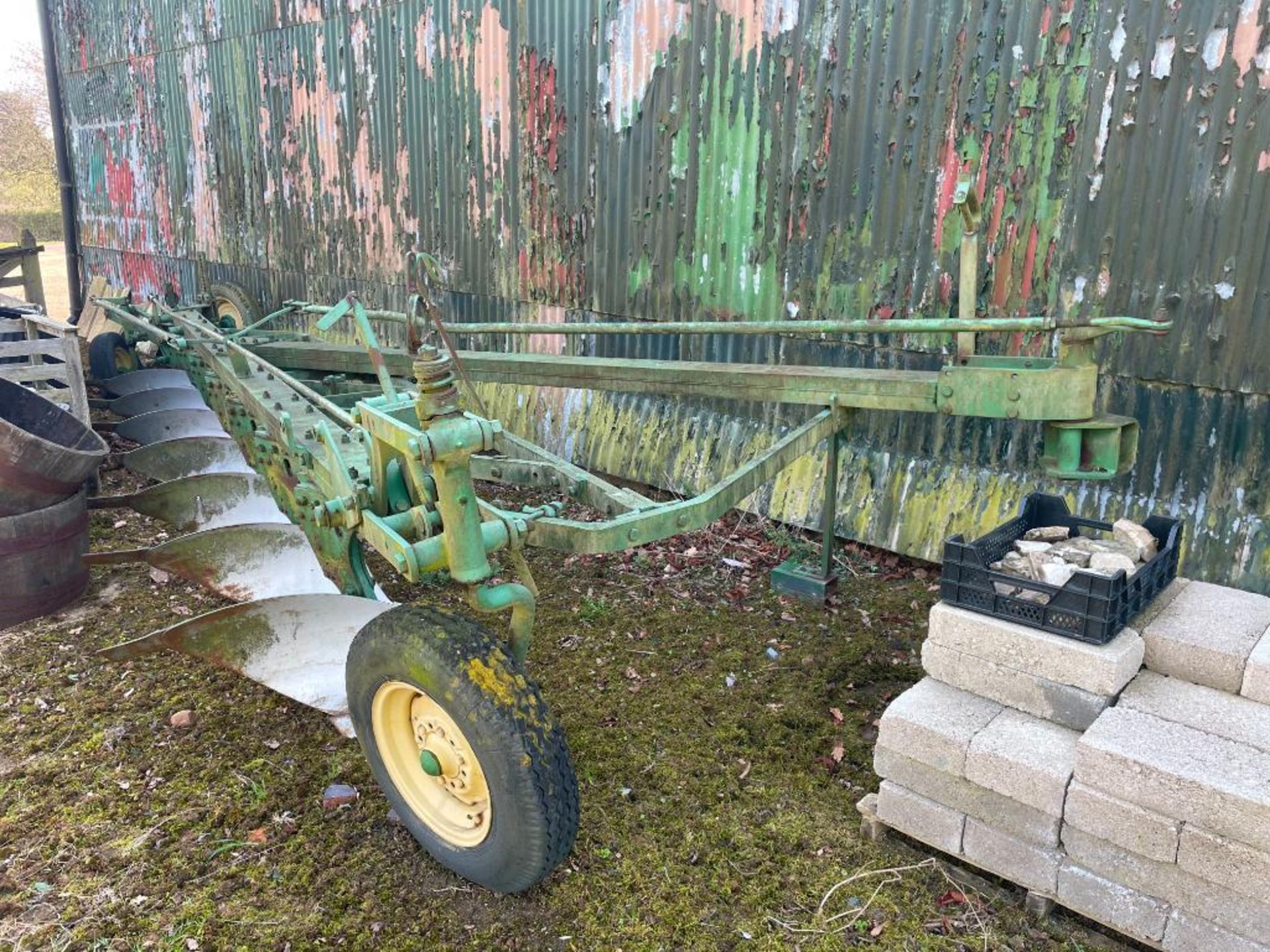 c.1965 John Deere F245H 7f semi mounted conventional plough - Image 6 of 9