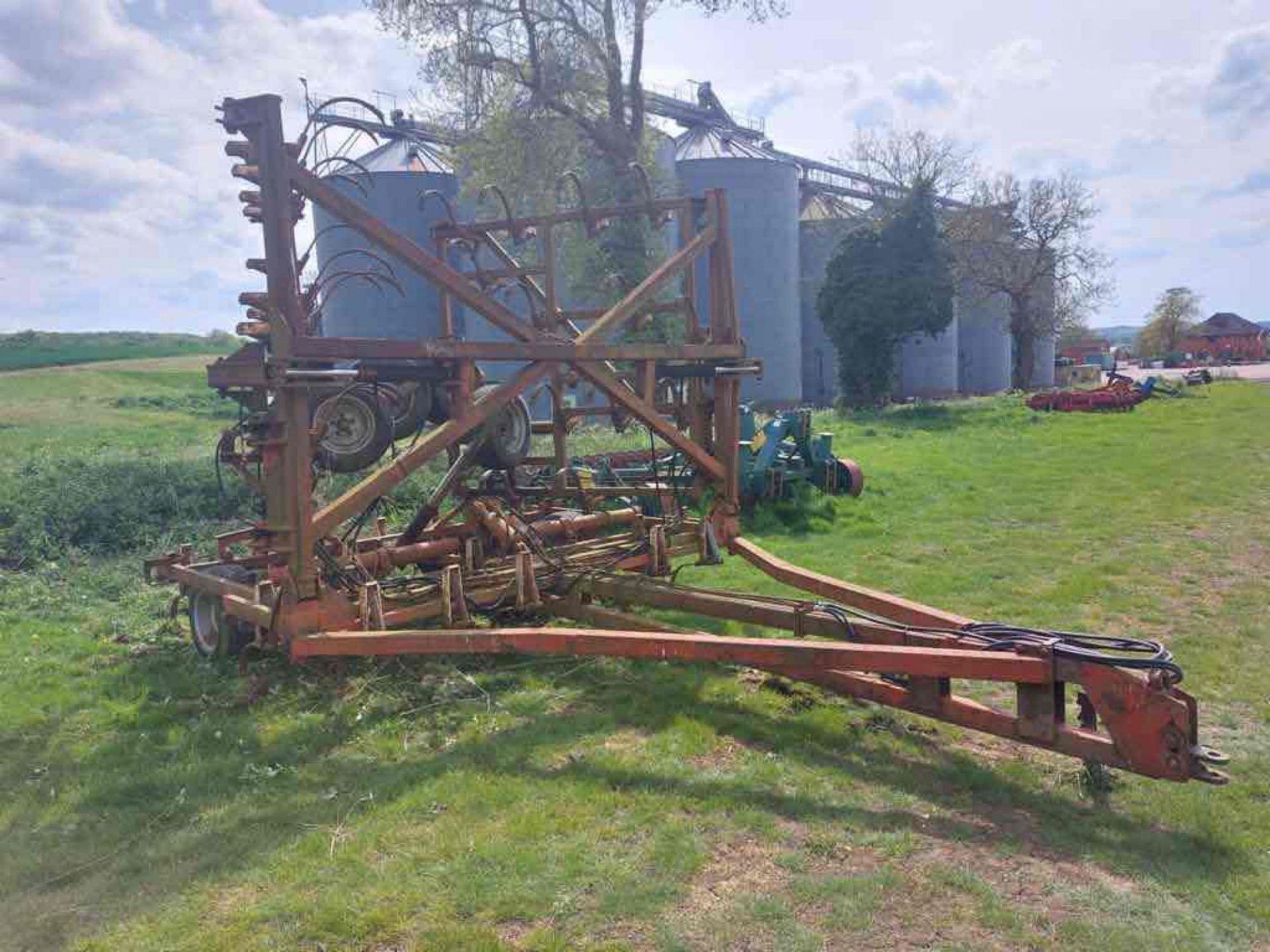 1986 Wilrich 9m trailed cultivator, hydraulic folding. Sold in situ from Milton House Farm, Milton E - Image 8 of 11