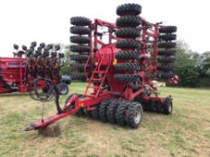 2007 Simba Horsch Sprinter 8ST drill with Dutch coulters, front and rear tyre packers. Rear filling