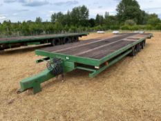 32ft bale trailer, wooden floor, air brakes, tri-axle on 245/70R19.5 wheels and tyres