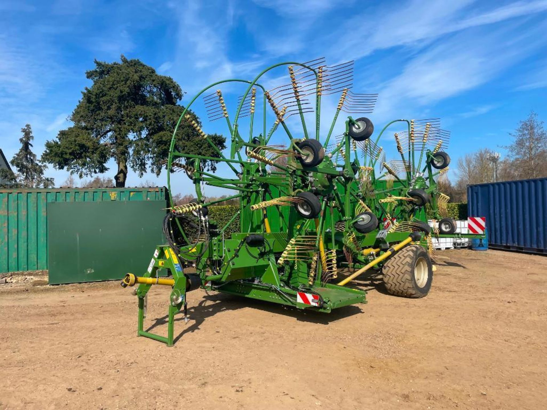 2020 Krone Swadro 1400 Plus 4 rotor rake, trailed on 620/40R22.5 IMP wheels and tyres. Type: SW2E. S - Image 4 of 27