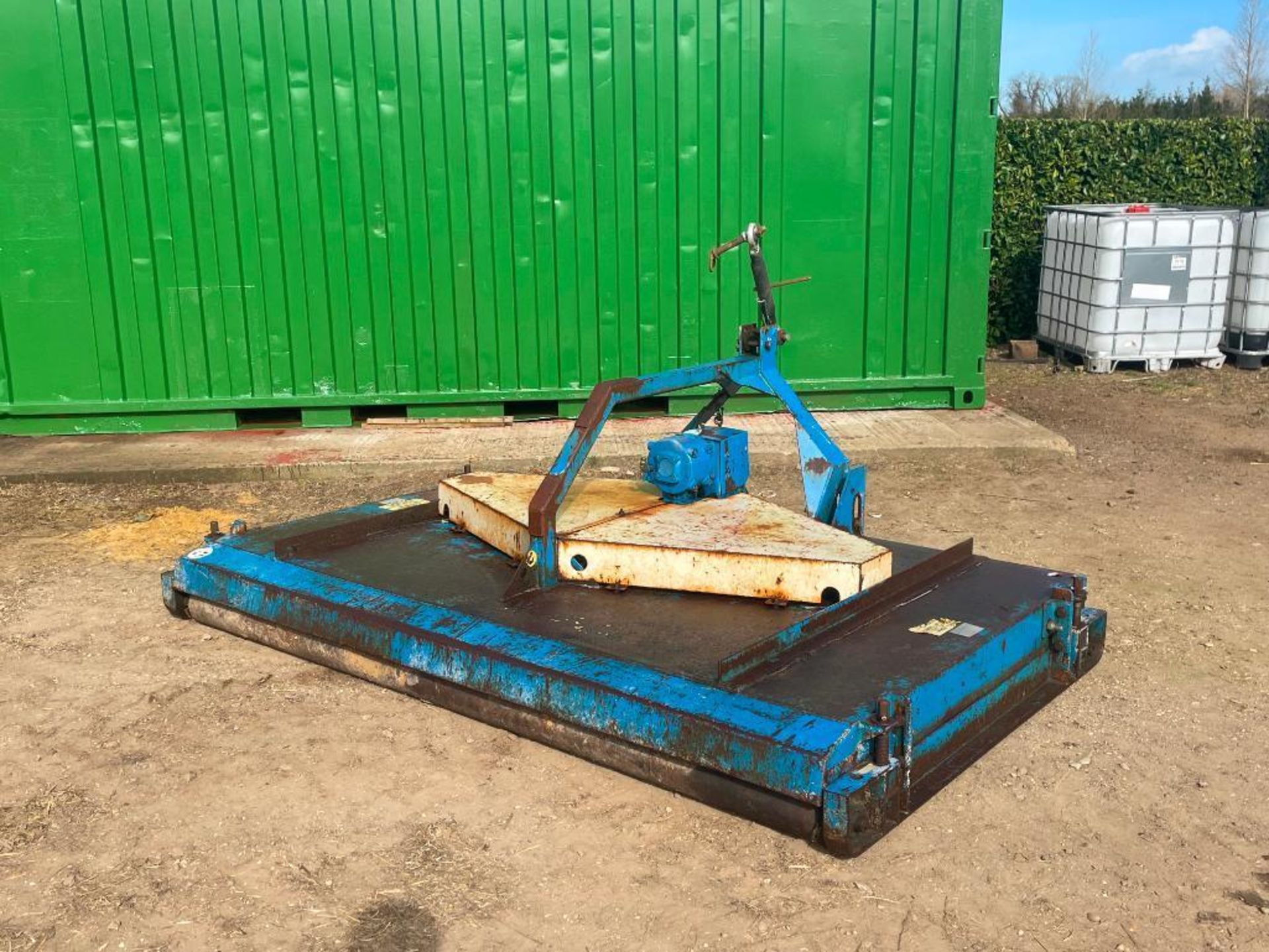 9ft pasture topper c/w front and rear roller, PTO driven, linkage mounted - Image 8 of 8