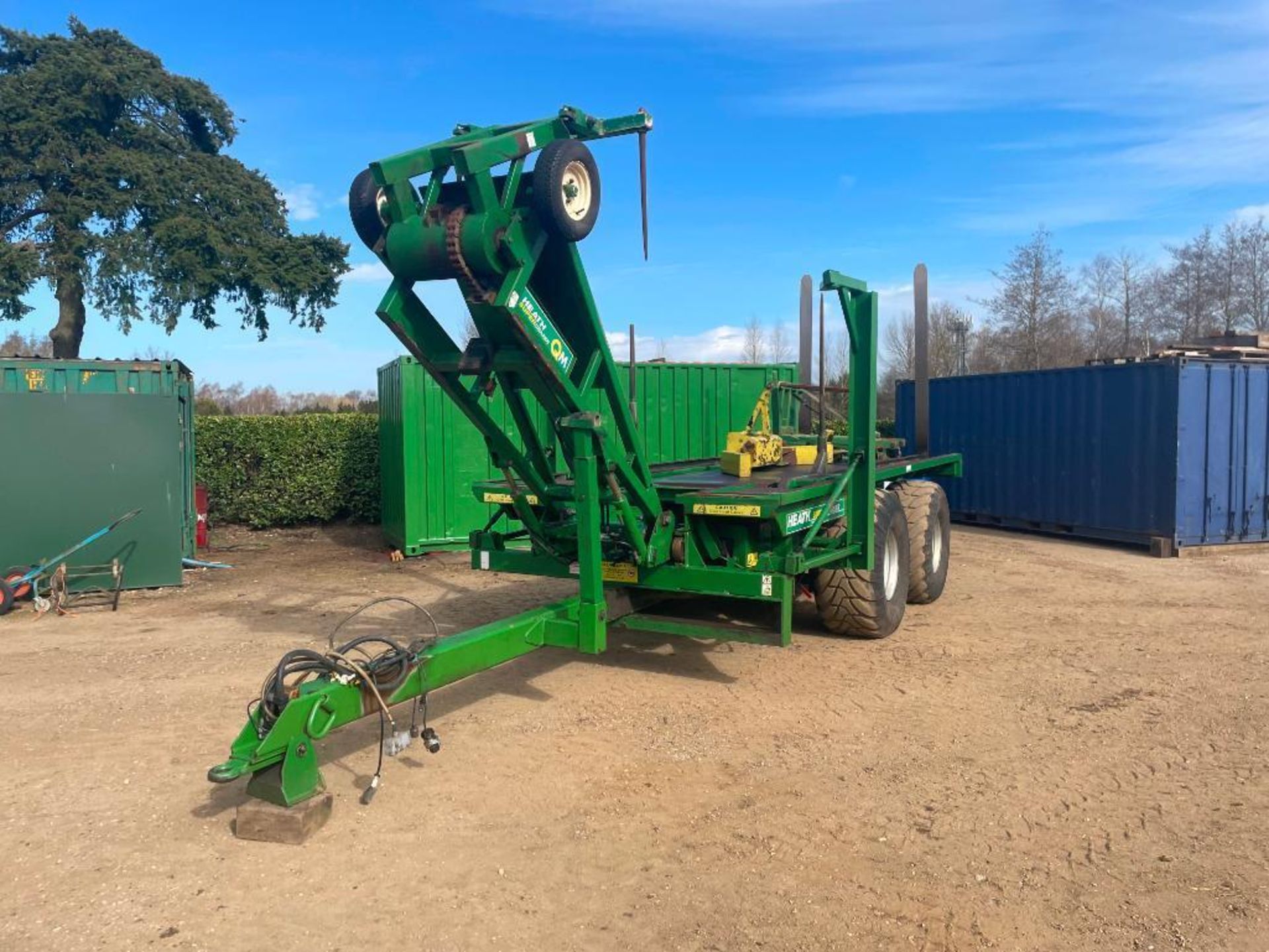 2007 Heath Super Chaser QM twin axle bale chaser on 560/60R22.5 wheels and tyres, hydraulic brakes, - Image 7 of 28