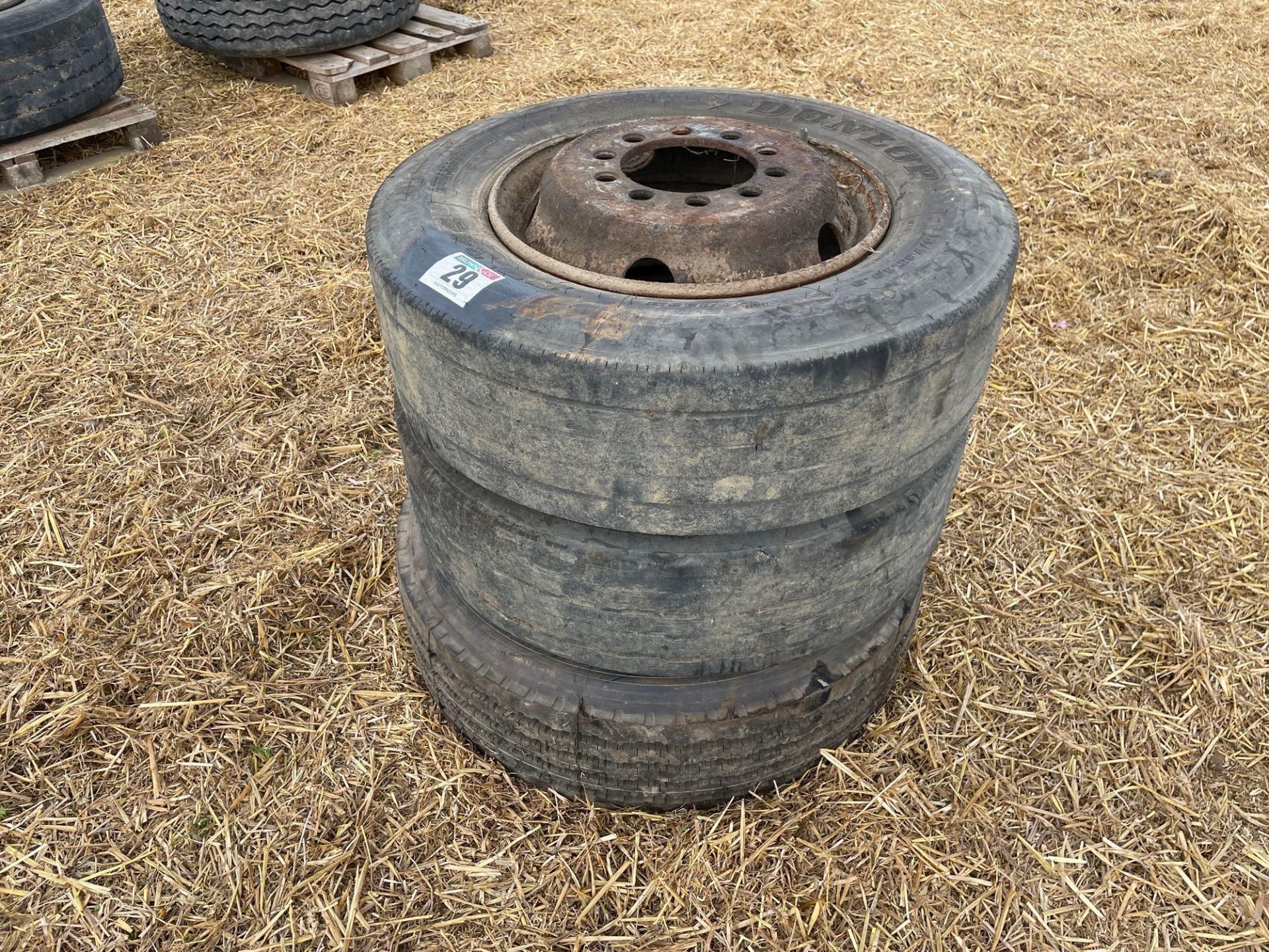 3No 265 70R19.5 10 stud wheels and tyres - Image 2 of 2
