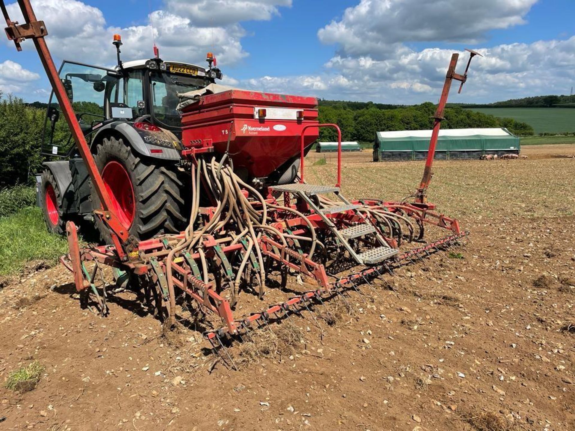 2002 Kverneland TS480 Tine Drill