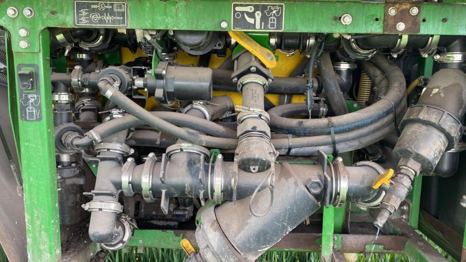 2010 John Deere 5430i 36m Self Propelled Sprayer - Image 6 of 12