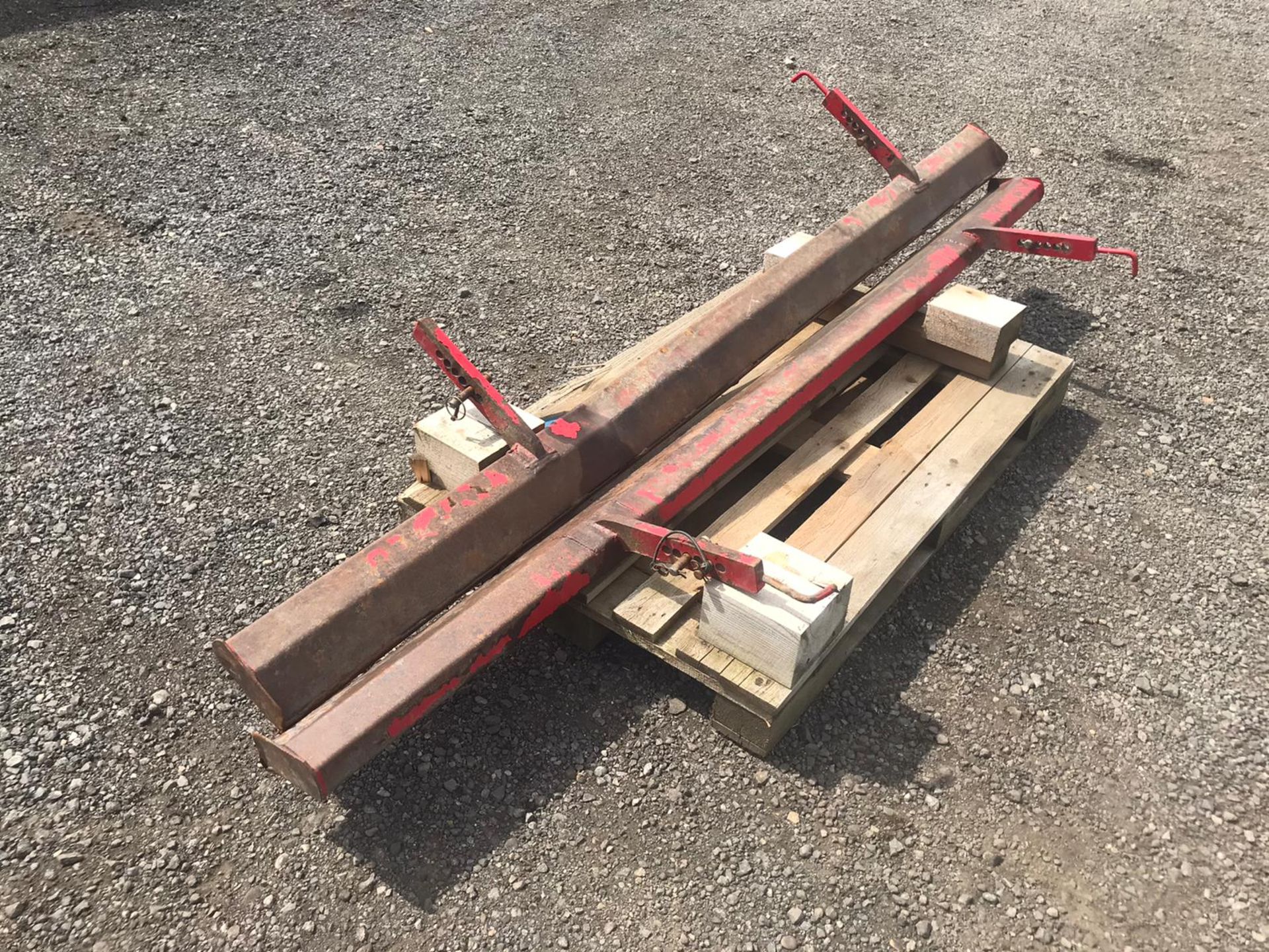 Kuhn KR 6004 leveling bar kit - Image 2 of 2